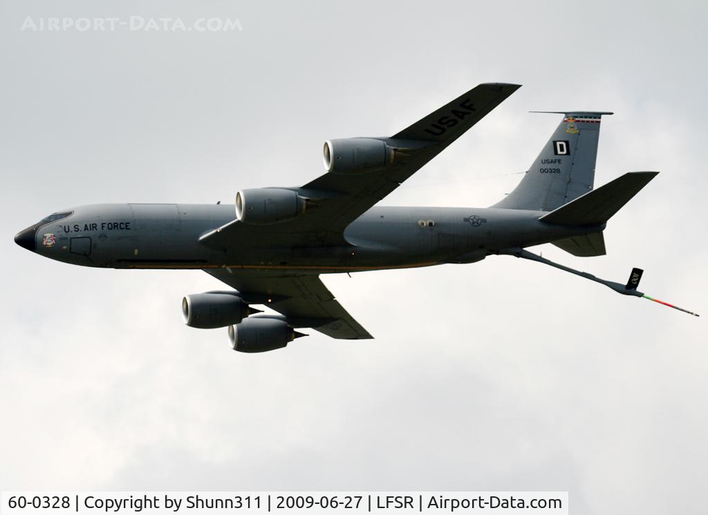 60-0328, 1960 Boeing KC-135R Stratotanker C/N 18103, Passing over the runway during LFSR Airshow 2009