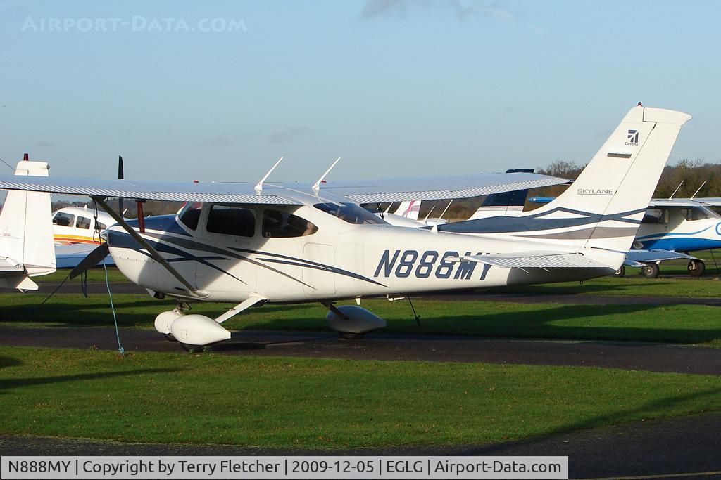 N888MY, 2007 Cessna 182T Skylane C/N 18281957, Cessna 182T at Panshanger
