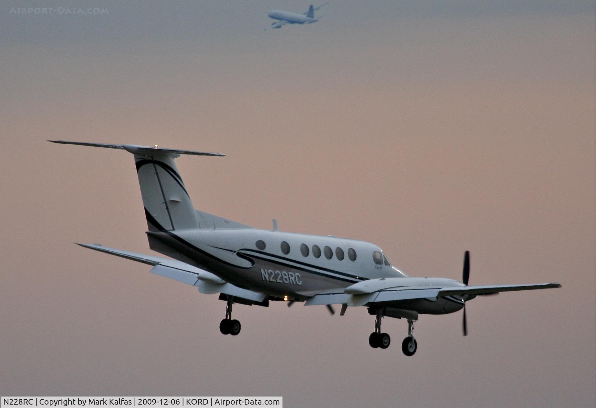 N228RC, 1978 Raytheon Aircraft Company B200 C/N BB-1910, Rieke Leasing Co Inc. B200 arriving from KGWB on 22R.