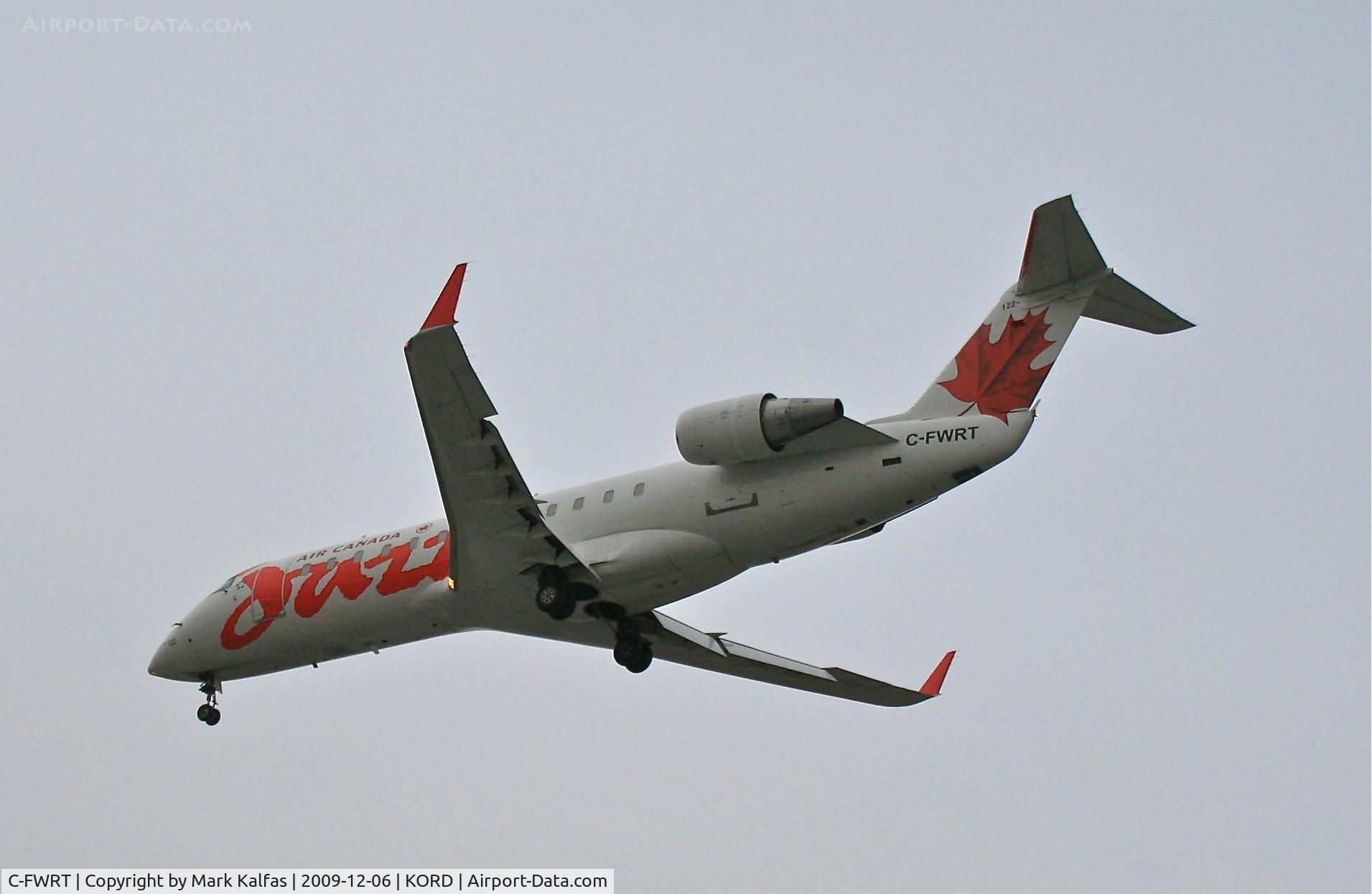 C-FWRT, 1996 Canadair CRJ-100ER (CL-600-2B19) C/N 7118, Air Canada Jazz Canadair CL-600-2B19, JZA655 arriving from CYUL (Montreal-Trudeau) on 27R.