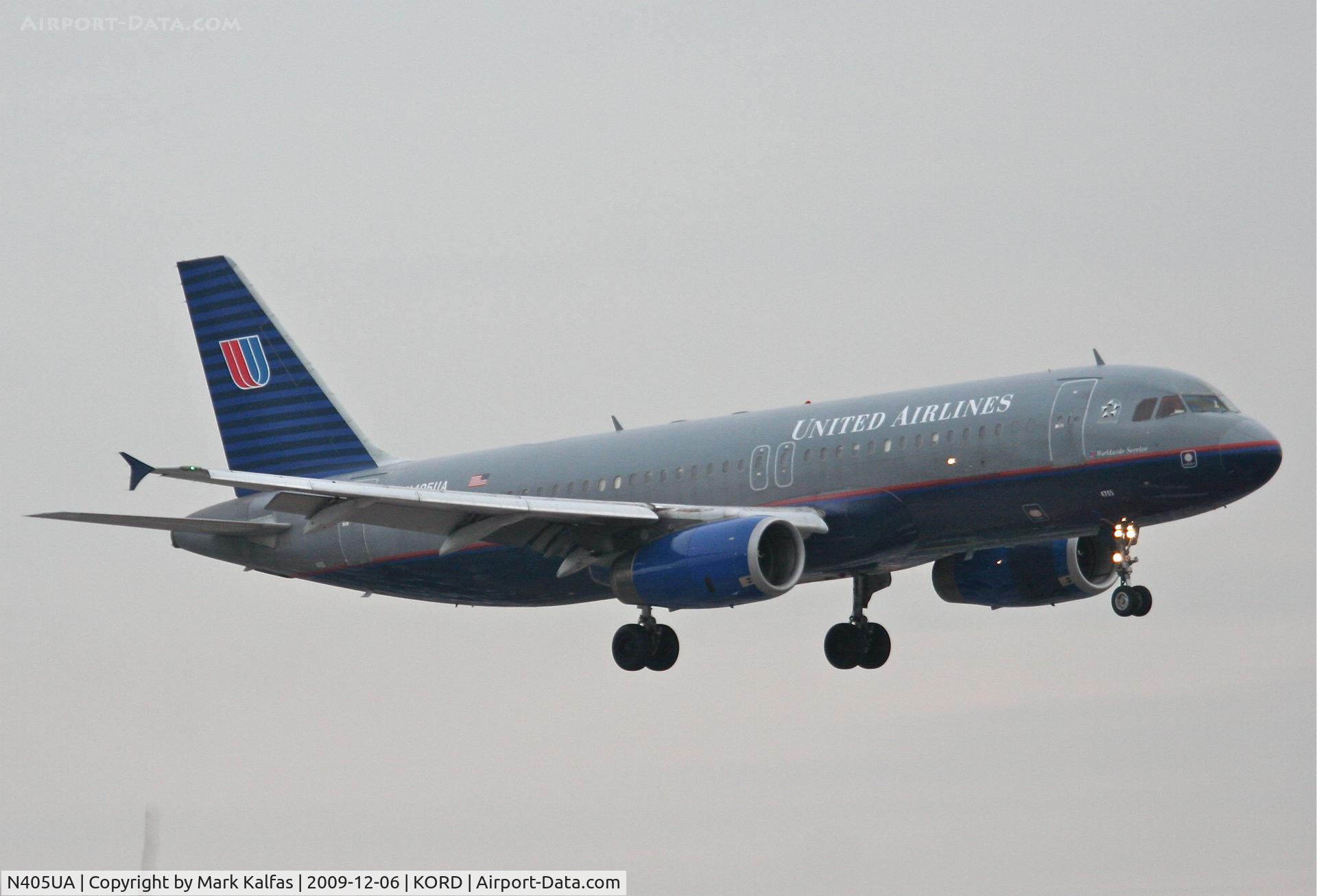 N405UA, 1993 Airbus A320-232 C/N 452, United Airlines A320-232, UAL736 arriving from KDFW on 27L.