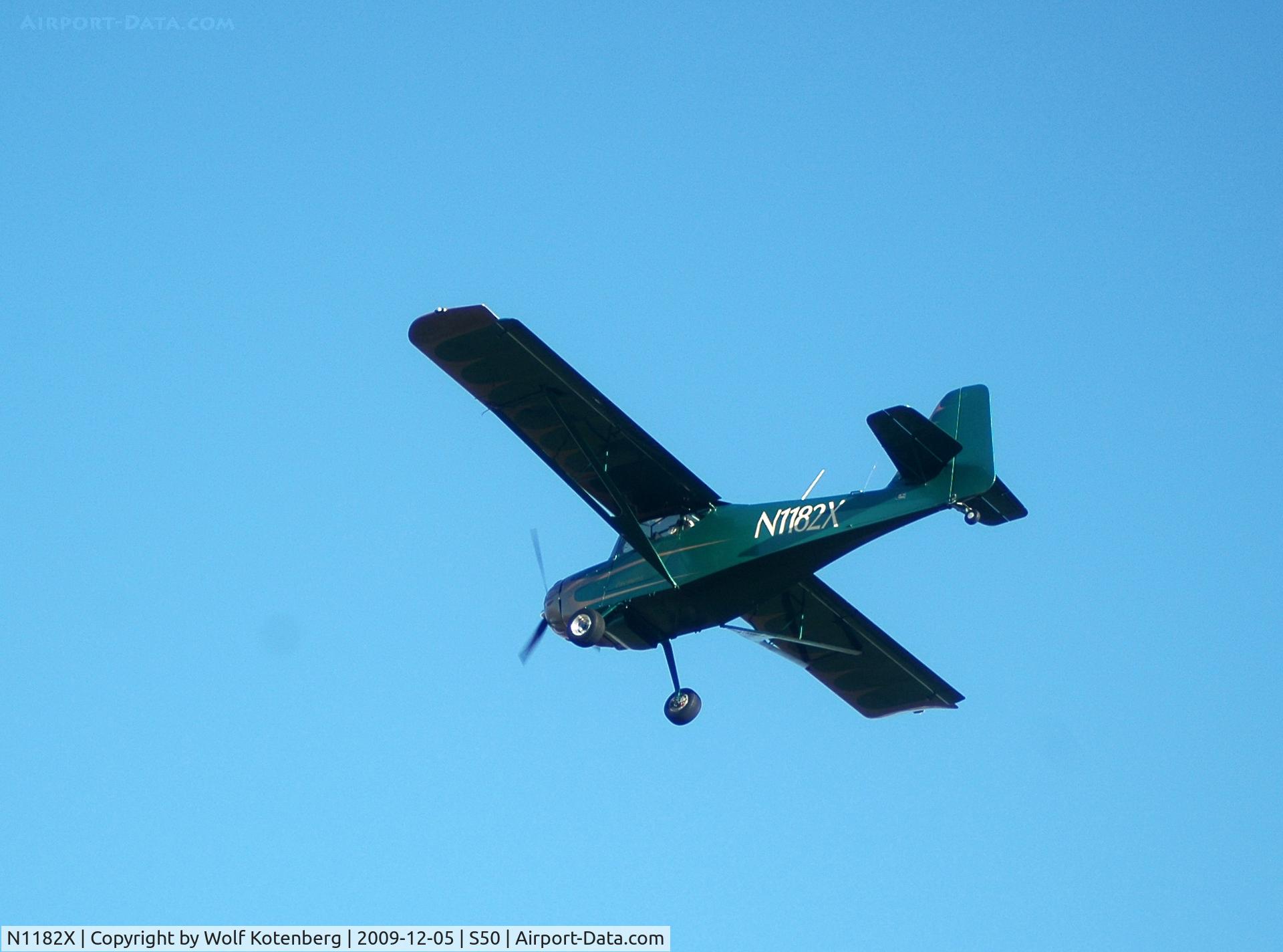N1182X, 1999 Skystar Kitfox Series 5 C/N ICS131, laning at Auburn