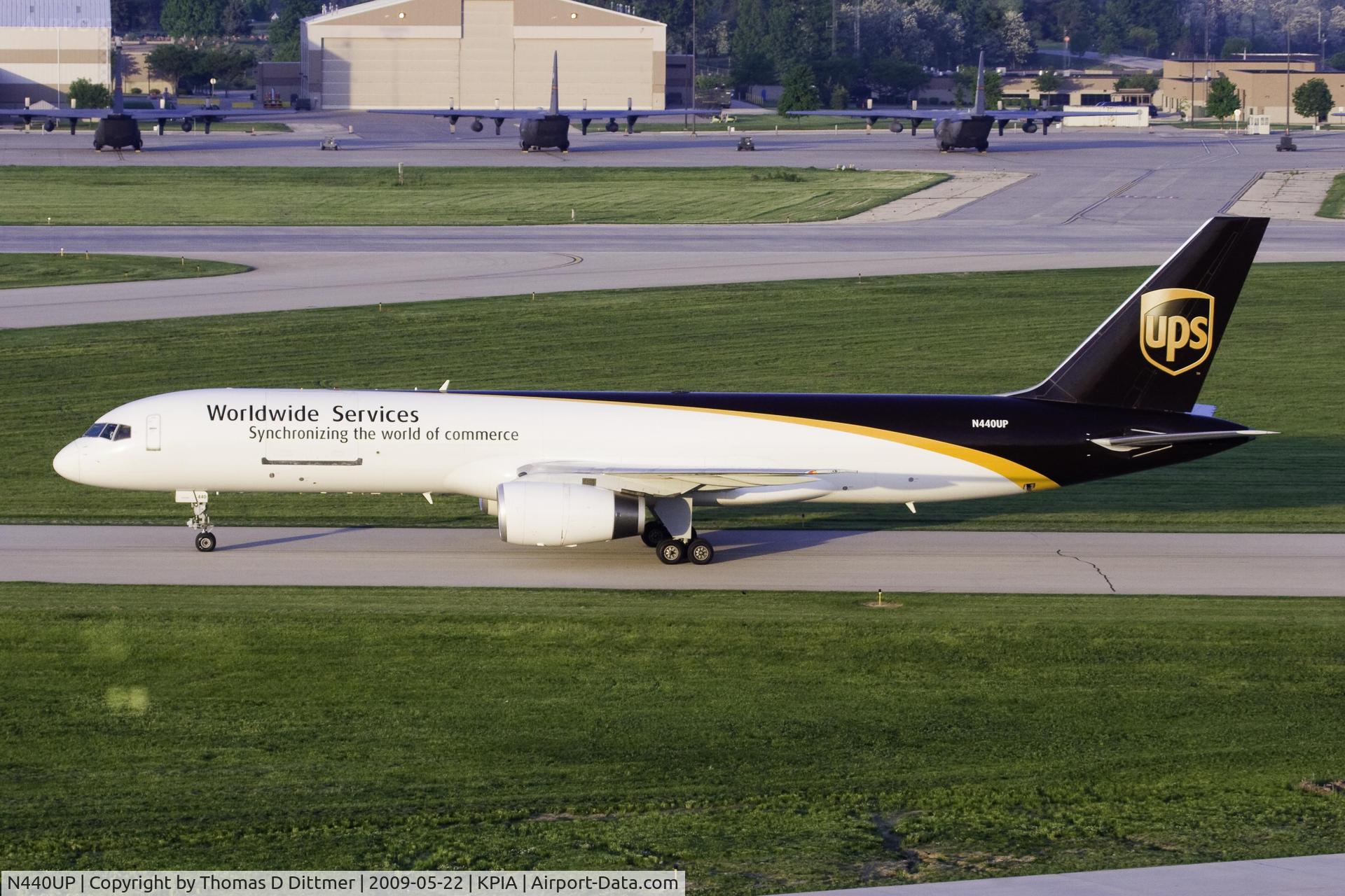 N440UP, 1994 Boeing 757-24APF C/N 25471, UPS (N440UP) in front of tower to cargo ramp