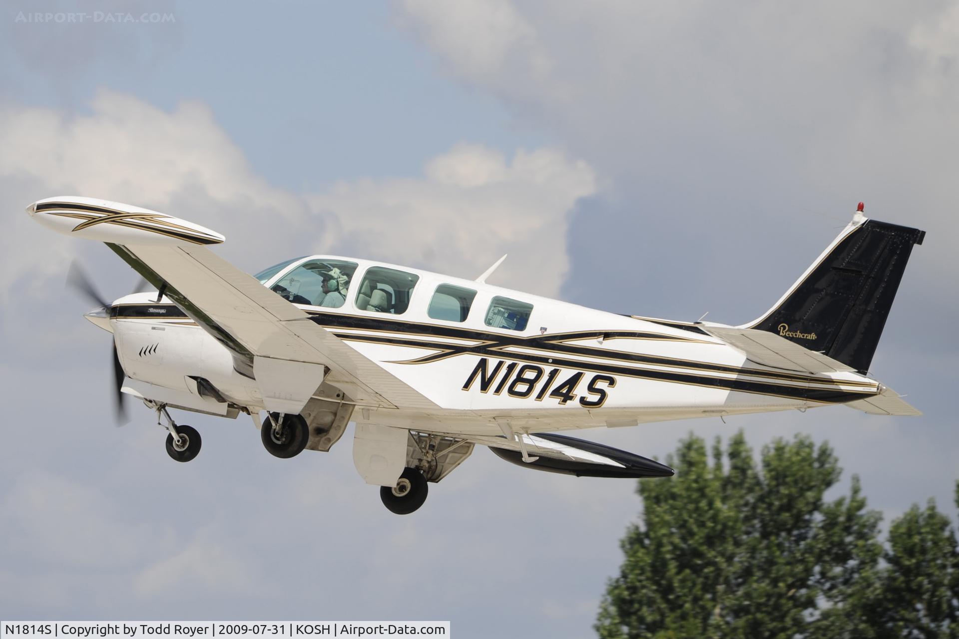 N1814S, 1981 Beech A36 Bonanza 36 C/N E-1883, EAA AIRVENTURE 2009