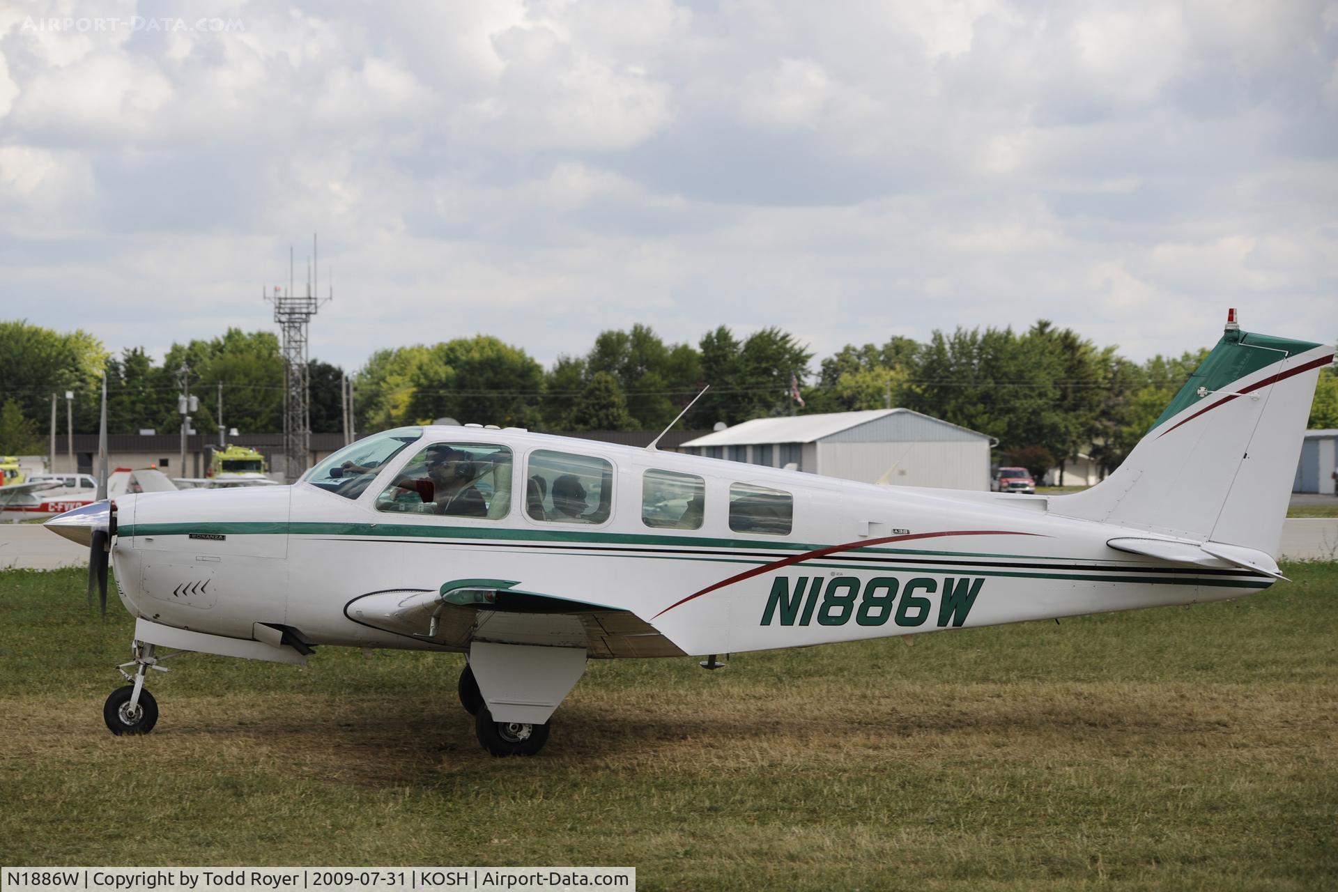 N1886W, 1973 Beech A36 Bonanza 36 C/N E-441, EAA AIRVENTURE 2009