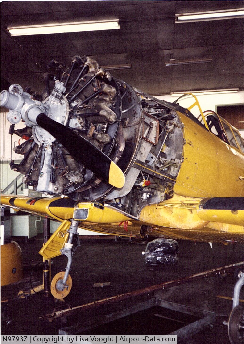 N9793Z, 1941 North American AT-6A Texan C/N 75-3048, Inspection, Hagerstown MD