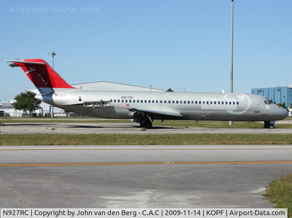 N927RC, 1970 Douglas DC-9-32 C/N 47469, Northwest DC 9-32 ( 47469/590 ) N927RC @ KOPF / OPF