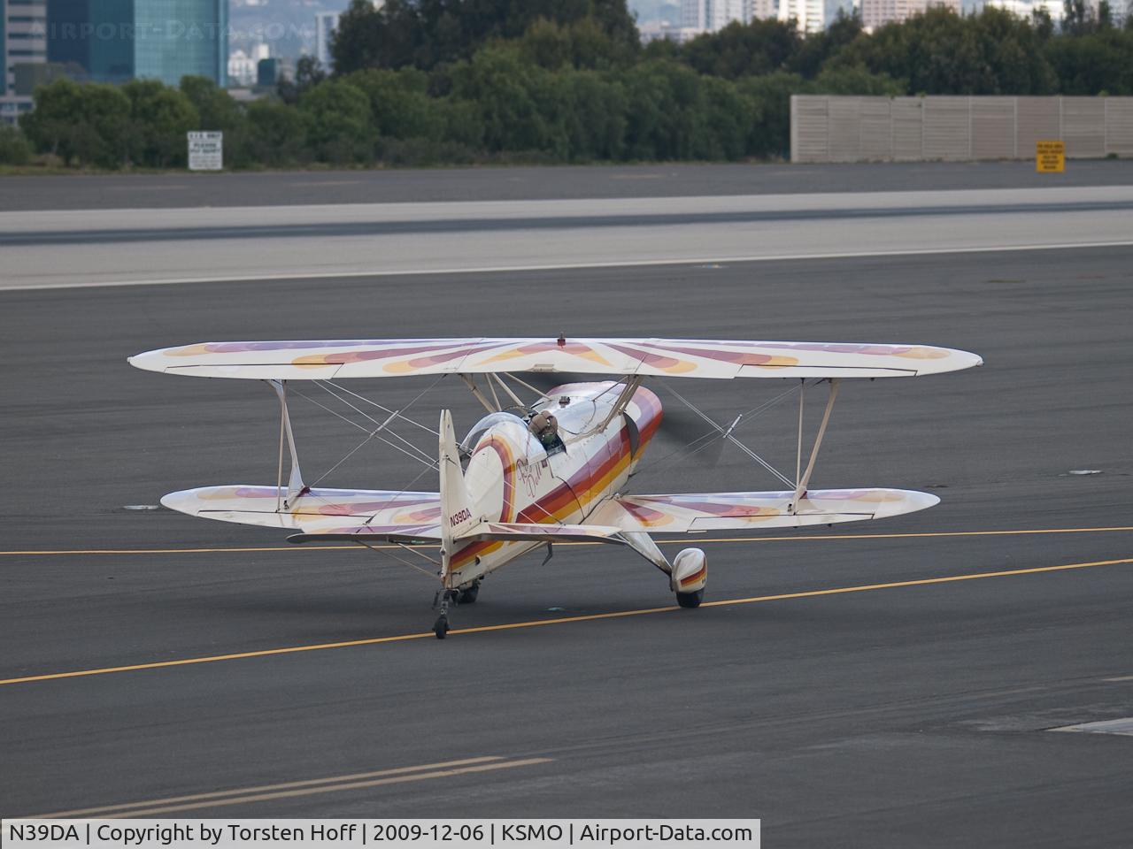 N39DA, 1978 Stolp SA-750 Acroduster Too C/N 1978DA, N39DA taxiing