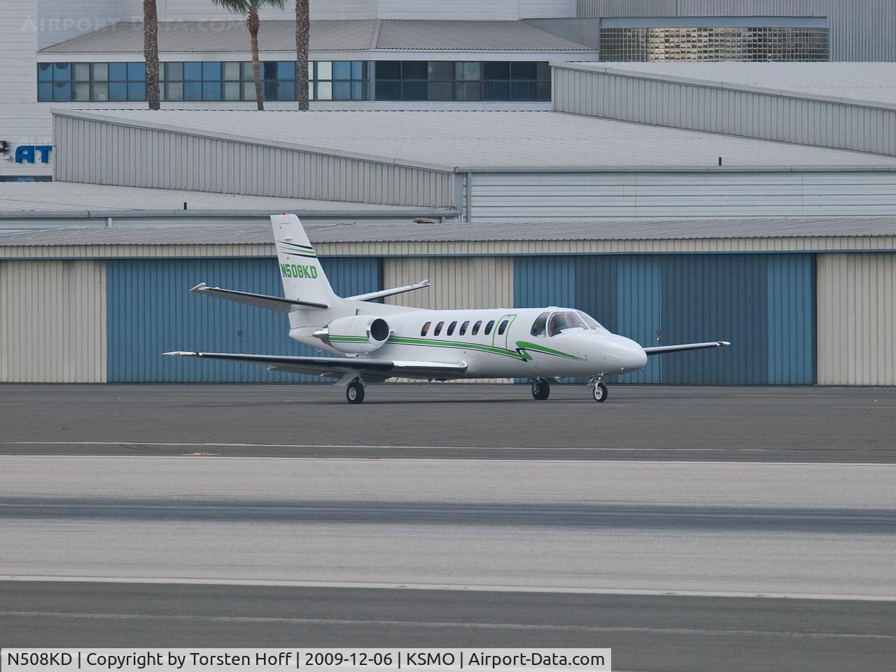 N508KD, 1991 Cessna 560 C/N 5600147, N508KD taxiing