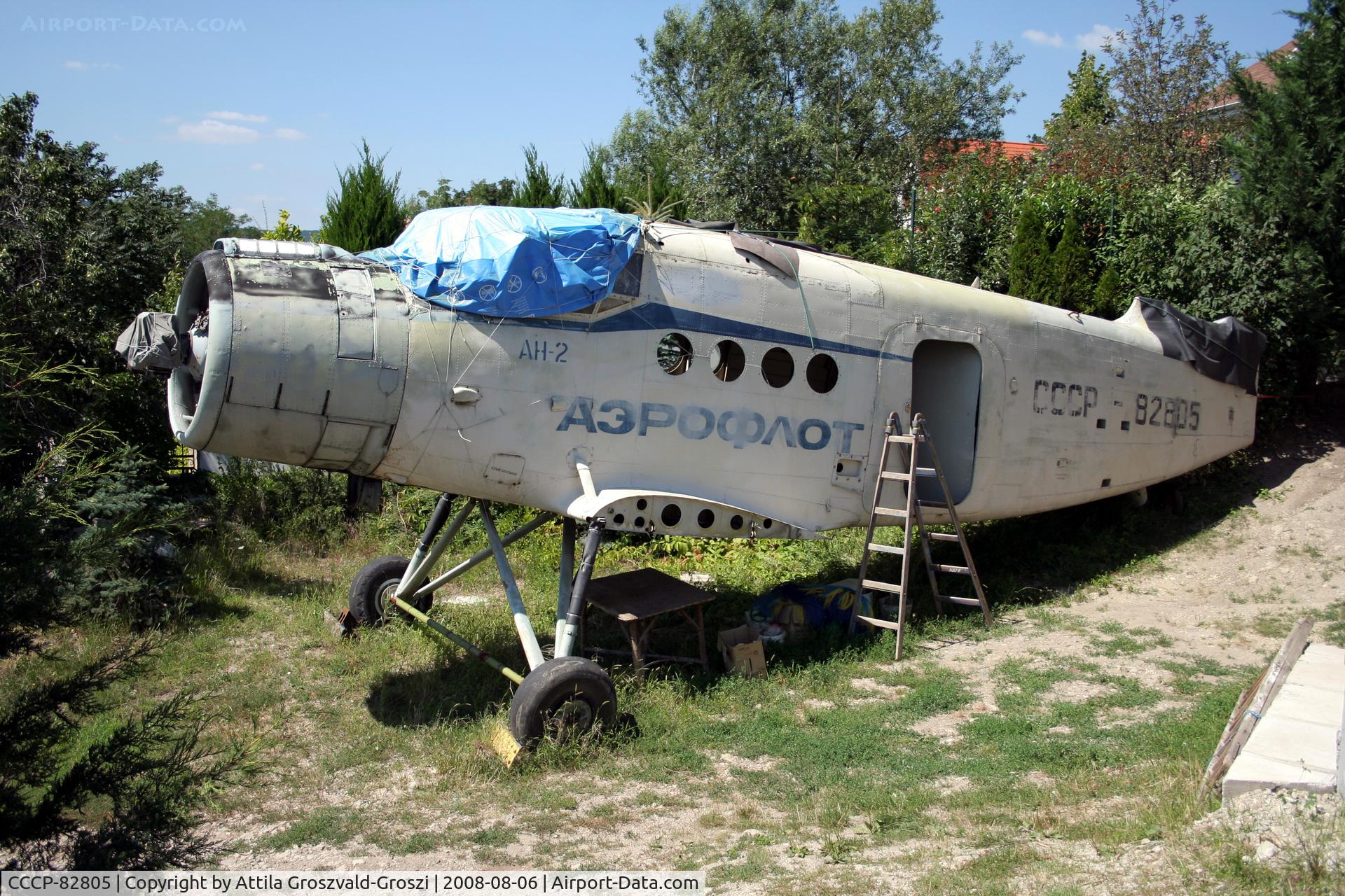 CCCP-82805, 1975 PZL-Mielec AN-2R C/N 1G166-23, Szentendre, on the yard of a private house.