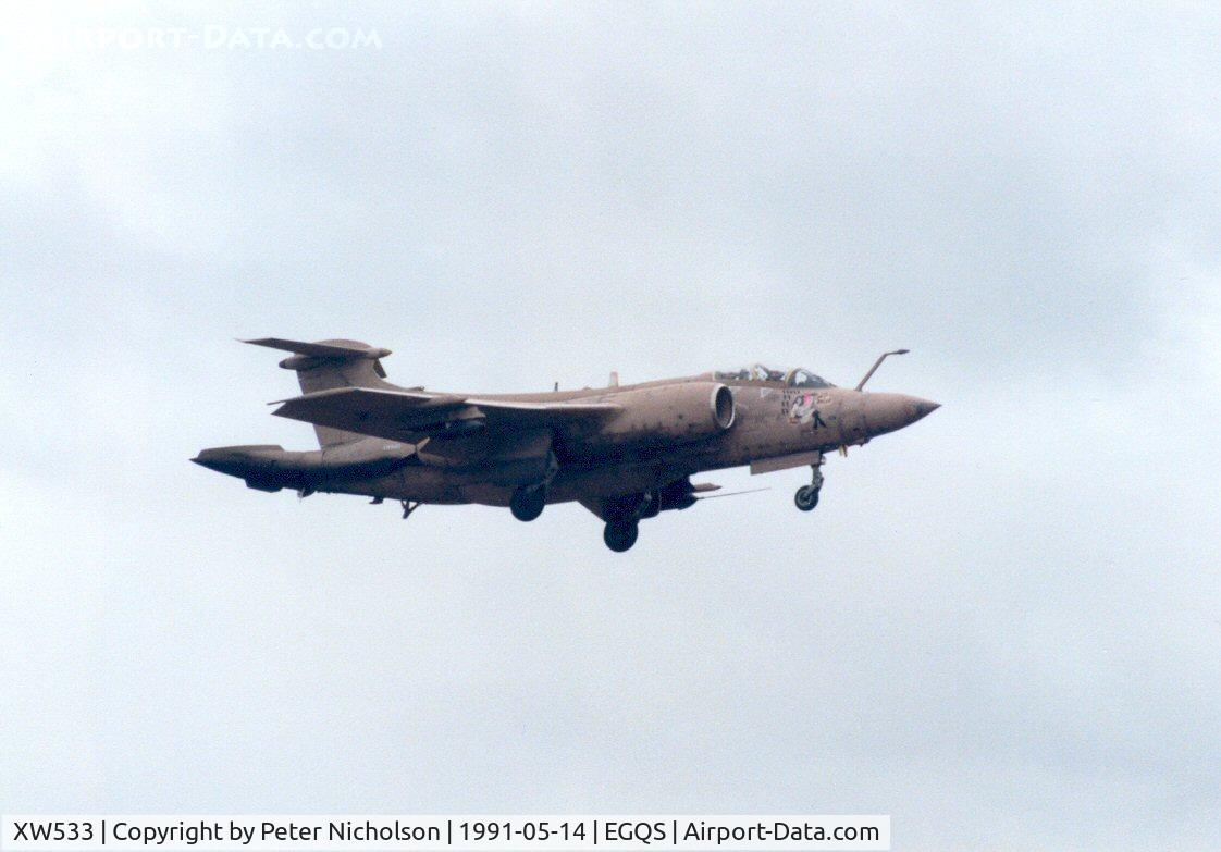 XW533, 1971 Hawker Siddeley Buccaneer S.2B C/N B3-02-70, Buccaneer S.2B Fiona/Miss Jolly Roger in the 1991 Gulf War working with 237 Operational Conversion Unit at Lossiemouth in May 1991.