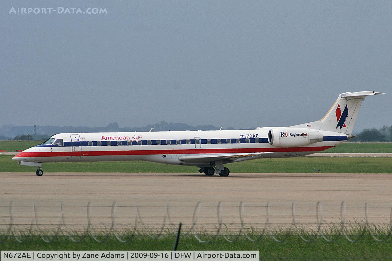 N672AE, 2004 Embraer ERJ-145LR (EMB-145LR) C/N 145794, American Eagle at DFW