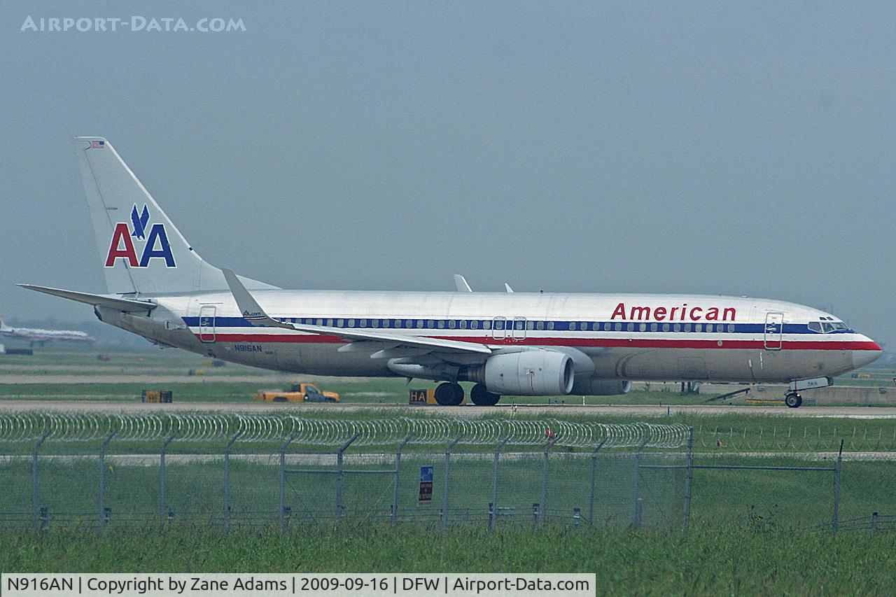 N916AN, 1999 Boeing 737-823 C/N 29517, American Airlines at DFW