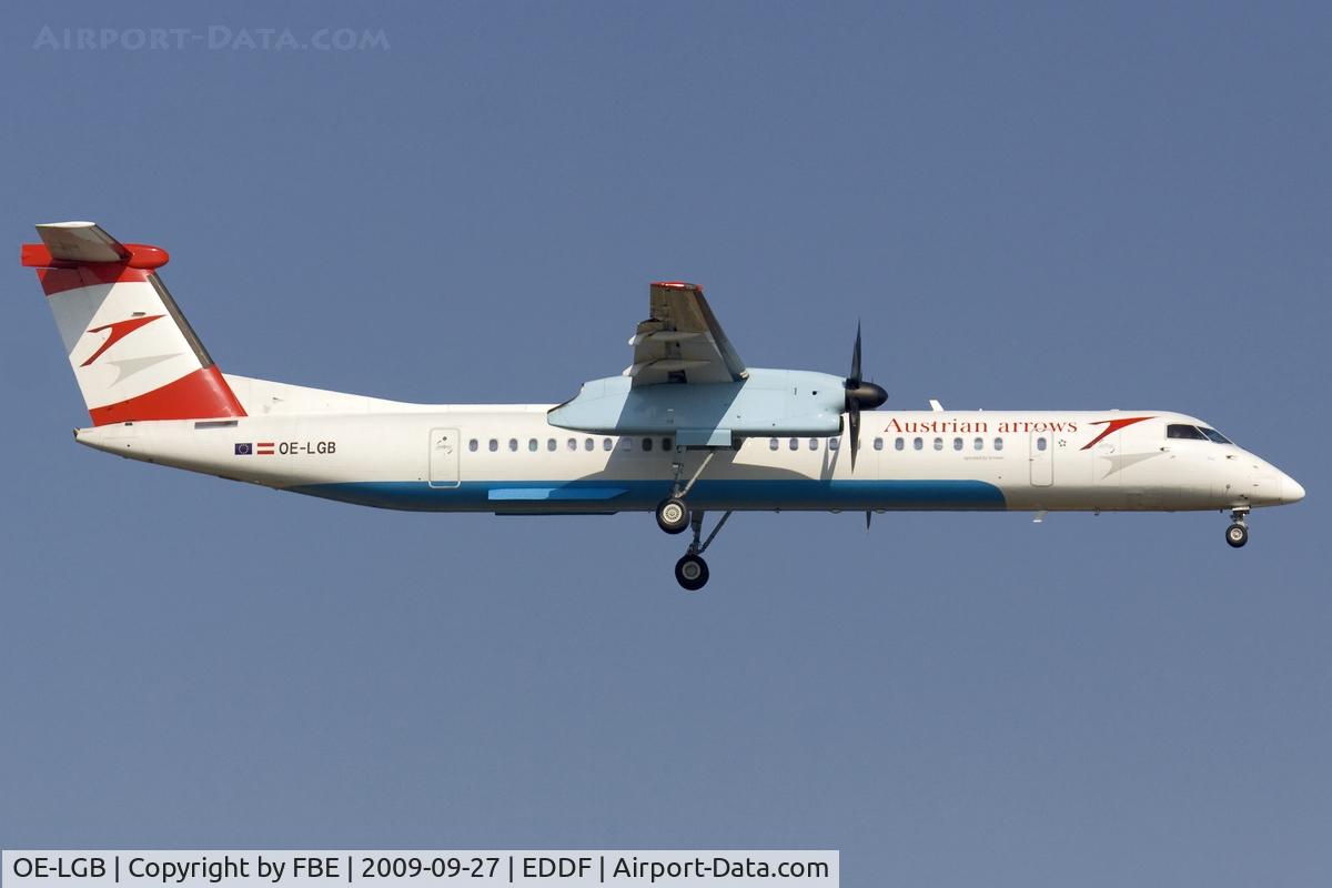 OE-LGB, 1999 De Havilland Canada DHC-8-402Q Dash 8 C/N 4015, short final RW07R