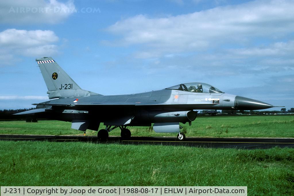 J-231, 1978 General Dynamics F-16A Fighting Falcon C/N 6D-20, 1988 was the first year of the Aviation Group Leeuwarden photo arrangement with the air base. Almost every day we entered the base to take our pictures.