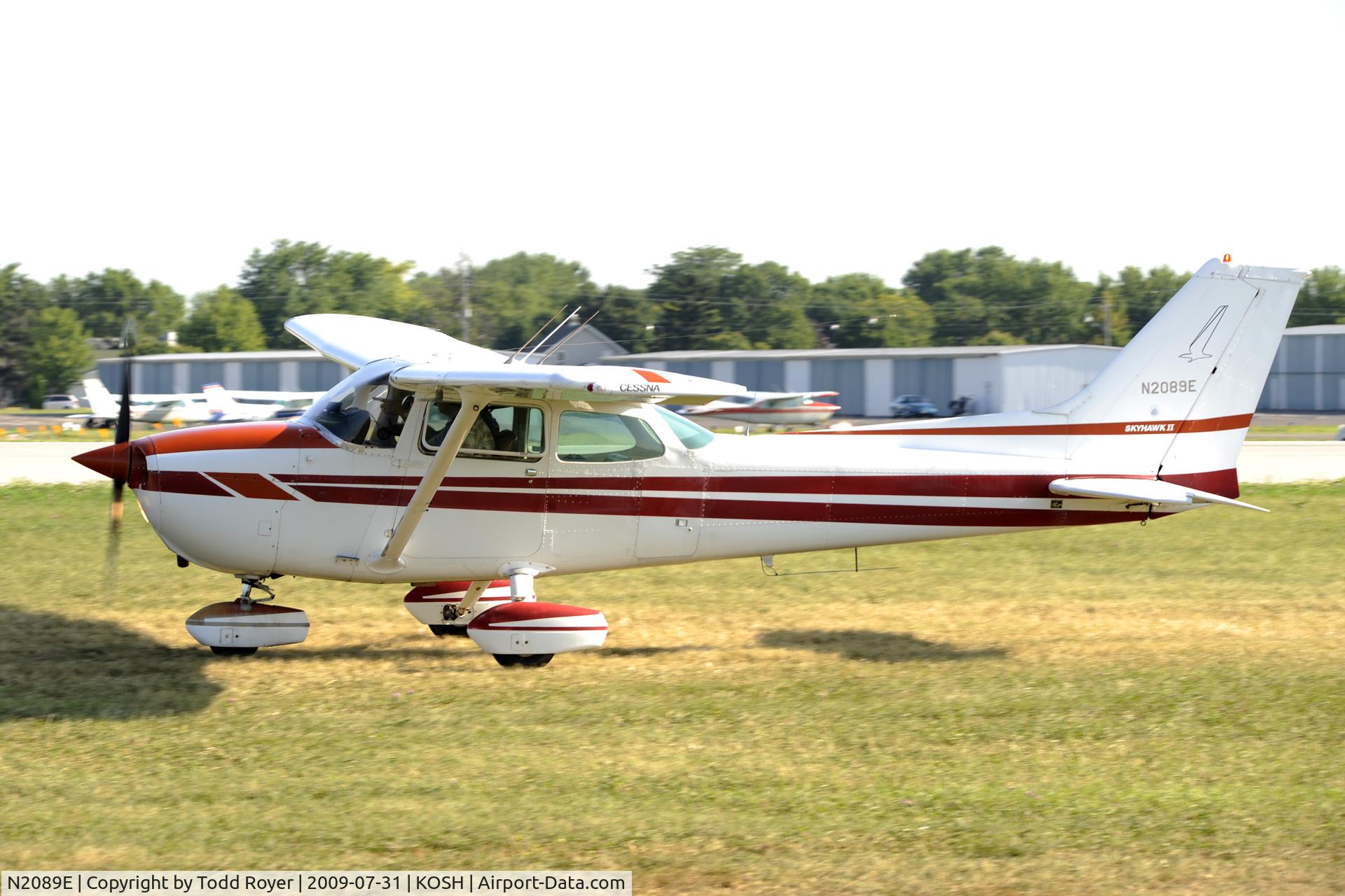 N2089E, 1978 Cessna 172N C/N 17271151, EAA AIRVENTURE 2009