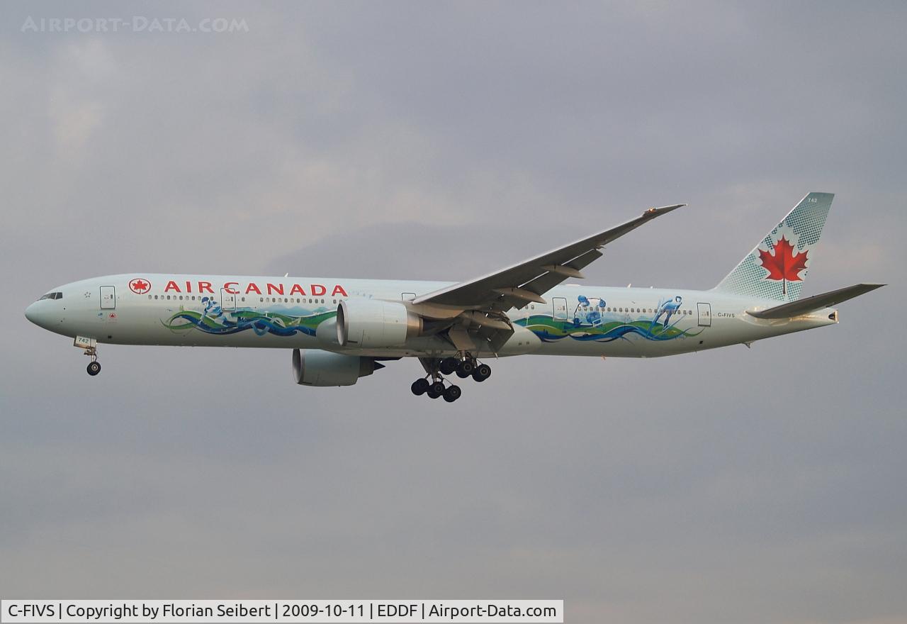 C-FIVS, 2009 Boeing 777-333/ER C/N 35784, Short final rwy 25L