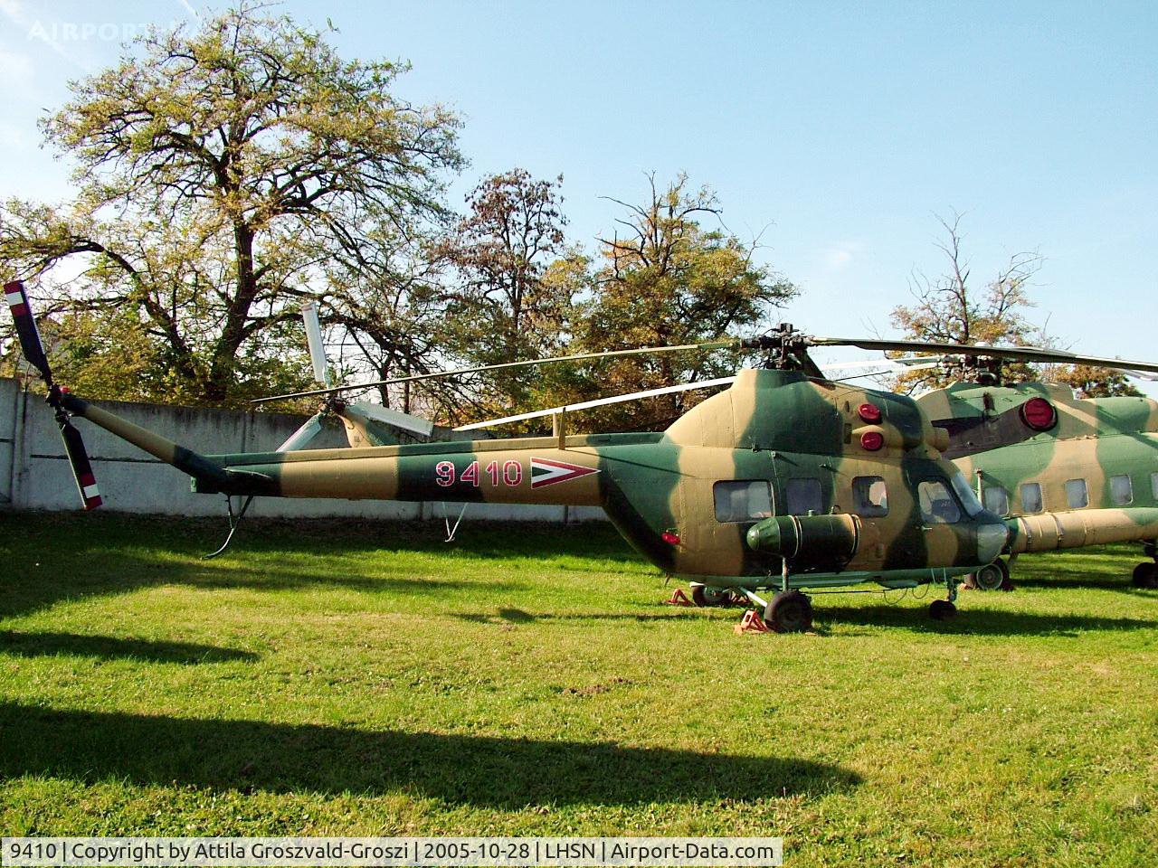 9410, 1985 Mil (PZL-Swidnik) Mi-2 C/N 519410095, Szolnok-Szandaszölös airplane museum.
