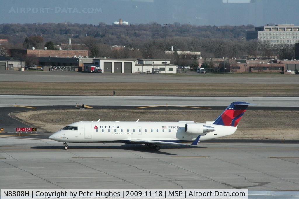 N8808H, 2003 Bombardier CRJ-200 (CL-600-2B19) C/N 7808, at MSP