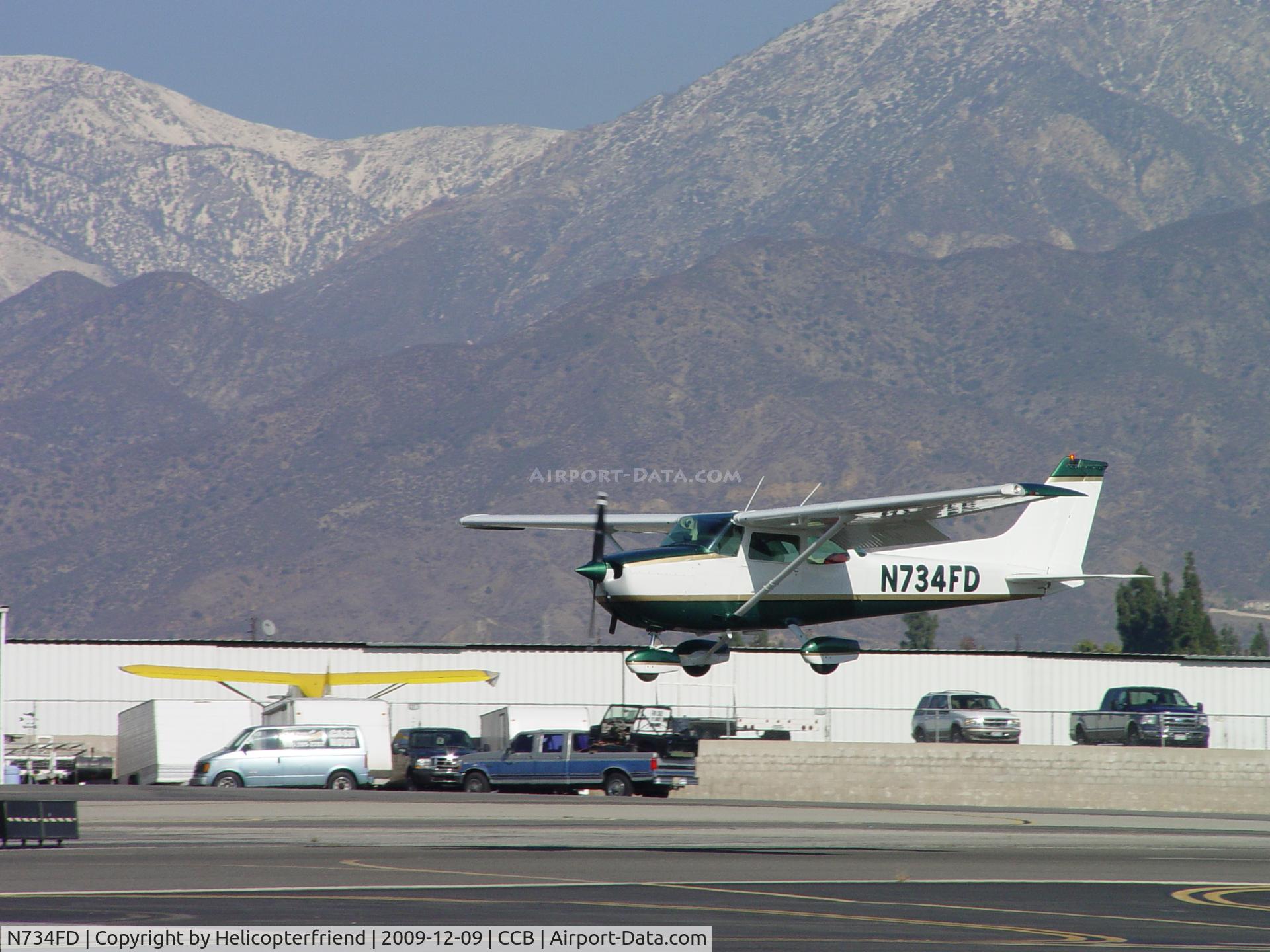 N734FD, 1977 Cessna 172N C/N 17268813, Almost down