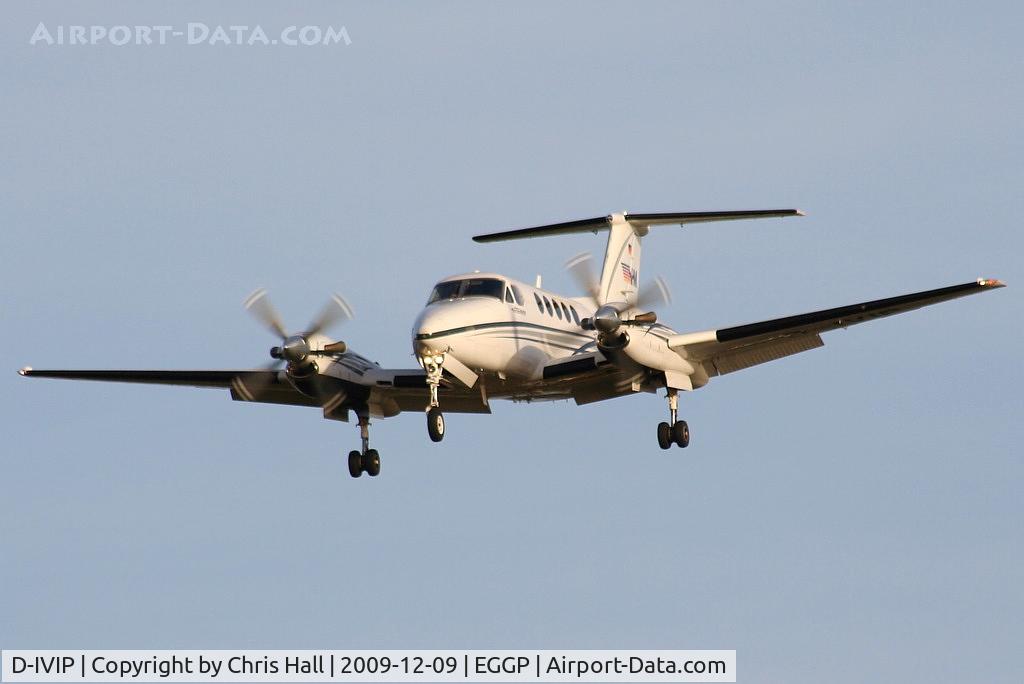 D-IVIP, 1999 Raytheon B200 King Air C/N BB-1672, VHM Schul- und Charterflug