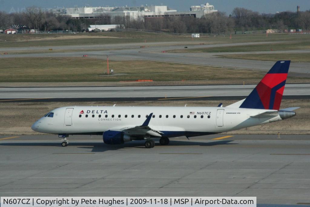 N607CZ, 2007 Embraer 170SU (ERJ-170-100SU) C/N 17000192, at MSP
