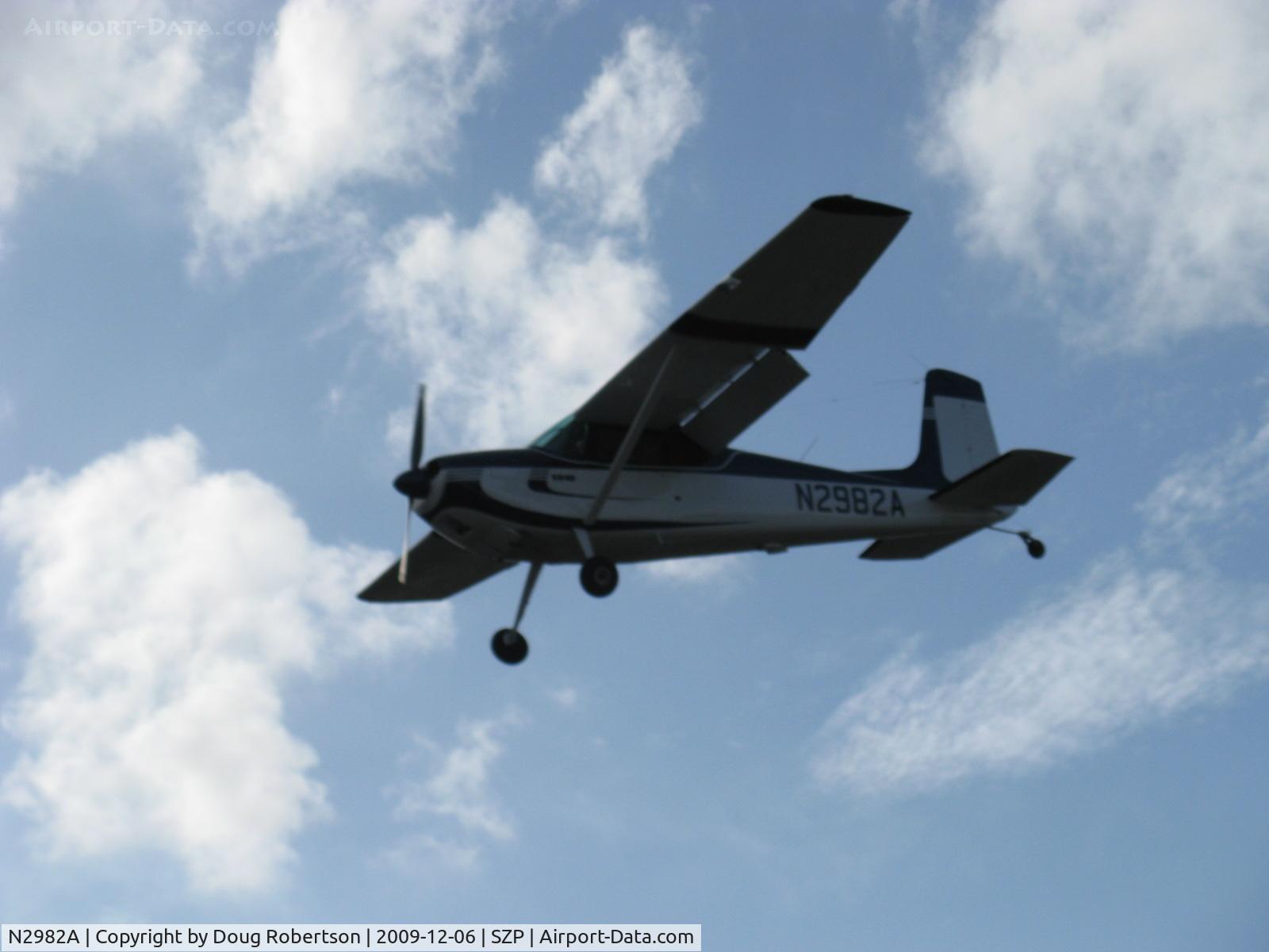 N2982A, 1953 Cessna 180 C/N 30182, 1953 Cessna 180, Continental O-470-A 225 Hp, 1st year of production, landing Rwy 04