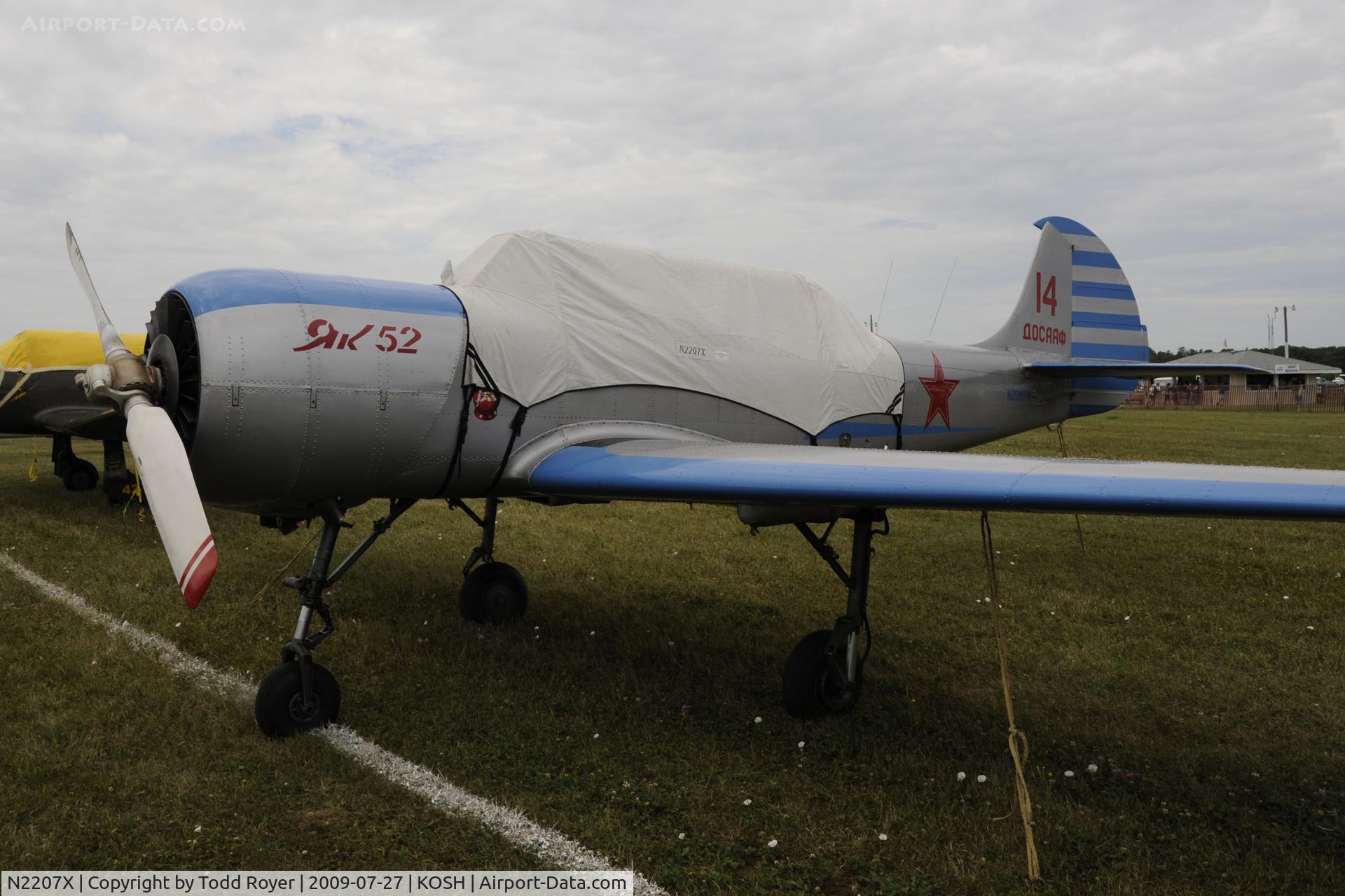 N2207X, 1982 Yakovlev Yak-52 C/N 822014, EAA AIRVENTURE 2009