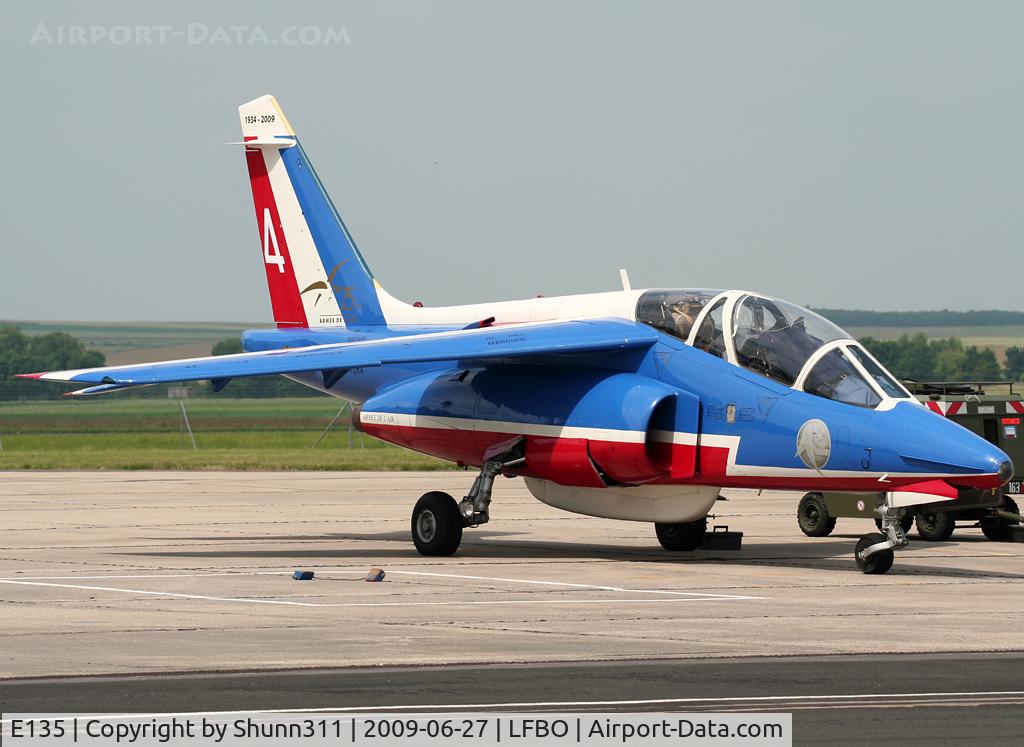 E135, Dassault-Dornier Alpha Jet E C/N E135, Used as a demo aircraft during LFSR Airshow 2009
