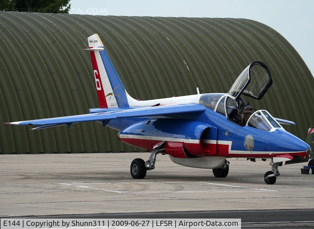 E144, Dassault-Dornier Alpha Jet E C/N E144, Used as a demo aircraft during LFSR Airshow 2009