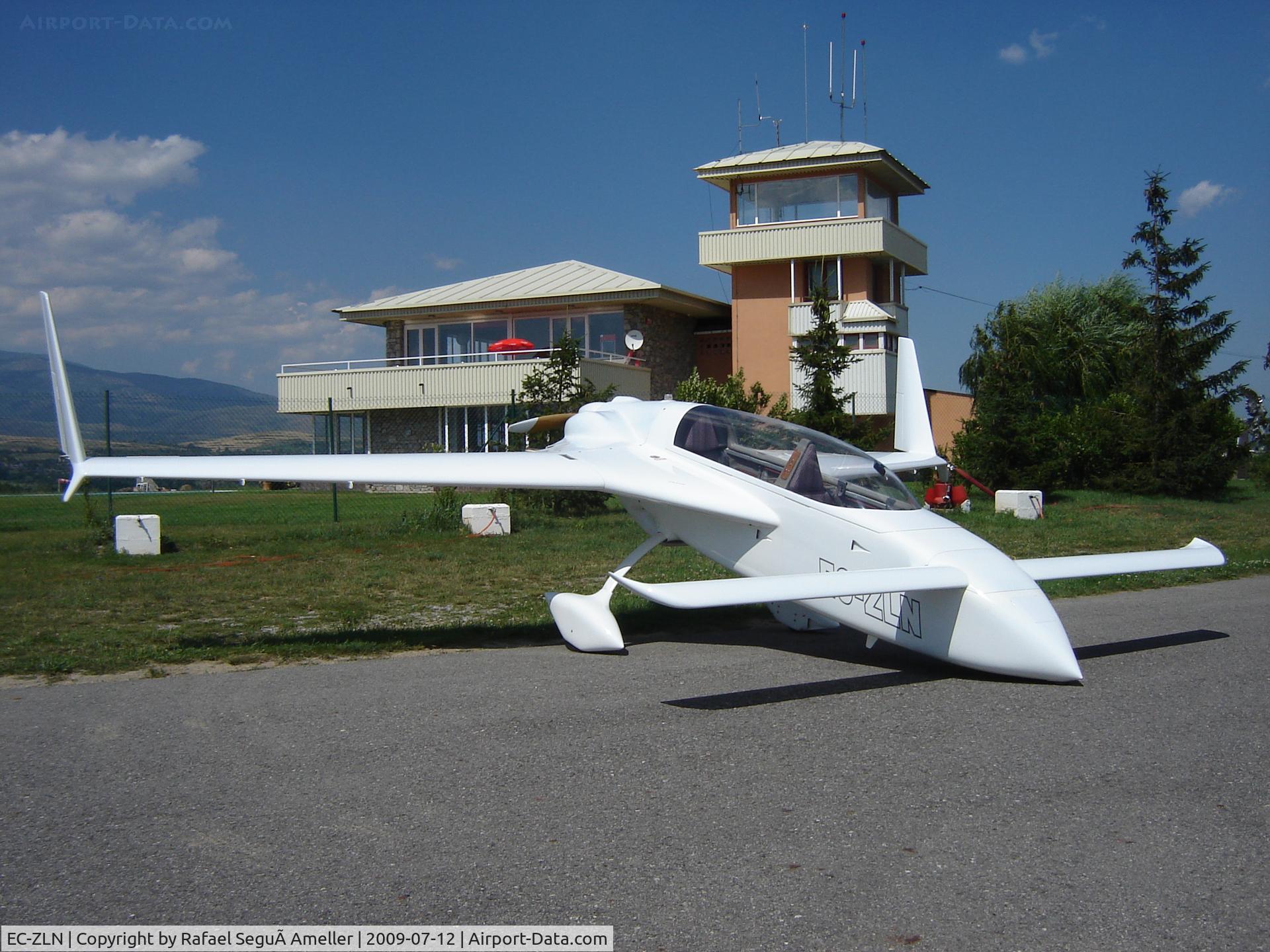 EC-ZLN, 1991 Rutan Varieze C/N 03045/1828, La Cerdanya Aerdrome