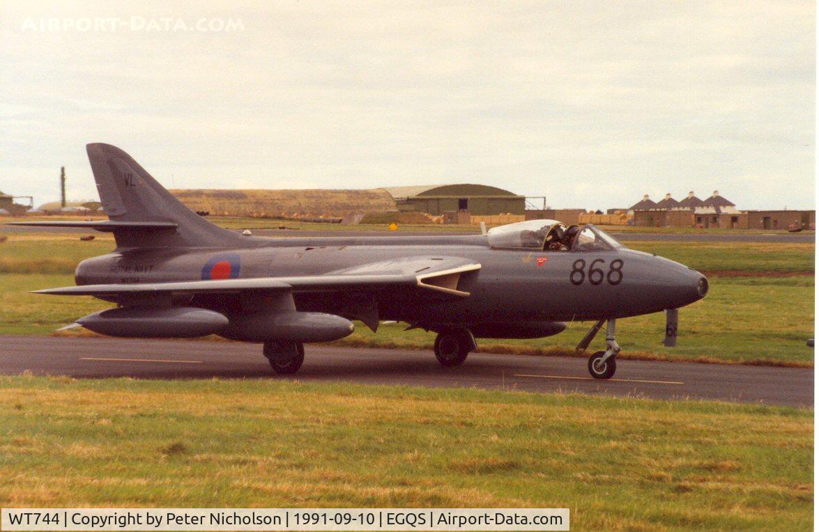WT744, 1955 Hawker Hunter GA.11 C/N 41H-670701, Hunter GA.11 of FRADU (Fleet Requirements and Air Direction Unit) seen at Lossiemouth in September 1991.