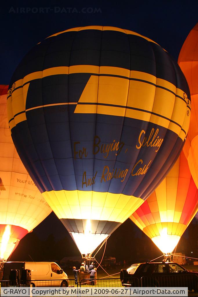 G-RAYO, 2003 Lindstrand Balloons Ltd LBL 90A C/N 949, 2009 Night Glow at Capesthorne Hall, Cheshire.