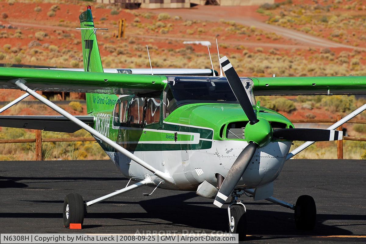 N6308H, 1978 Cessna T207A Turbo Stationair 7 C/N 20700476, At Monument Valley