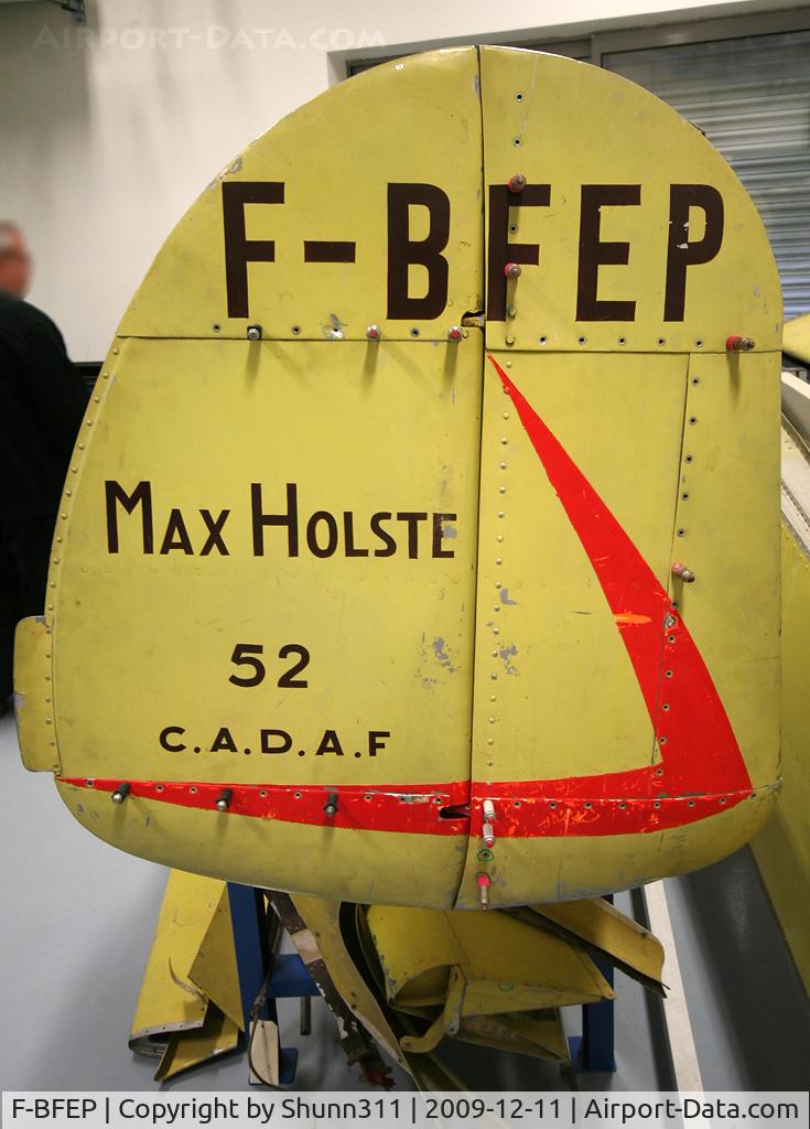 F-BFEP, Max Holste MH-52R C/N 11, Detail of the wing in complete restoration at this School