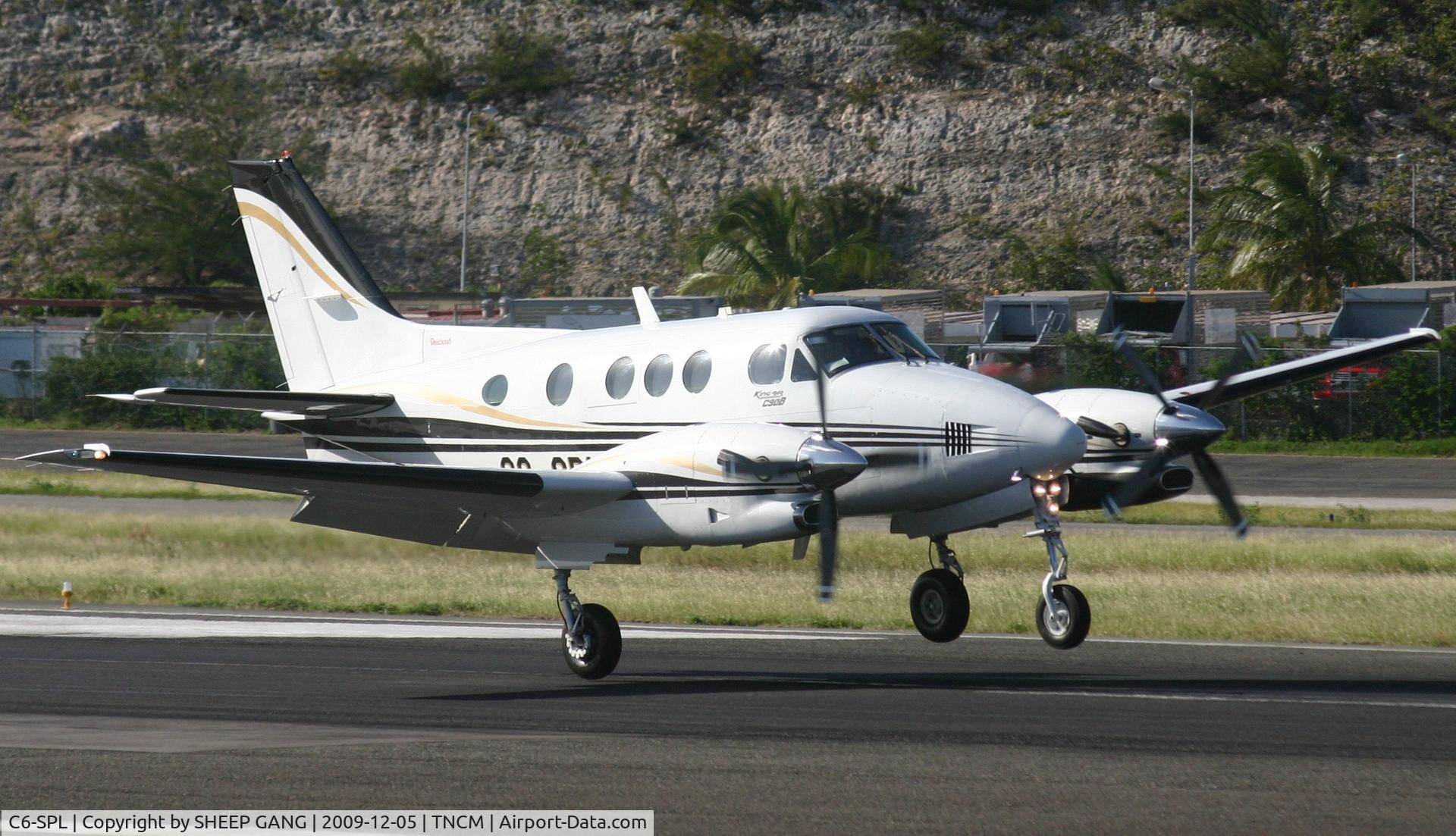 C6-SPL, Raytheon C90A King Air C/N LJ-1614, C6-SPL landing at tncm