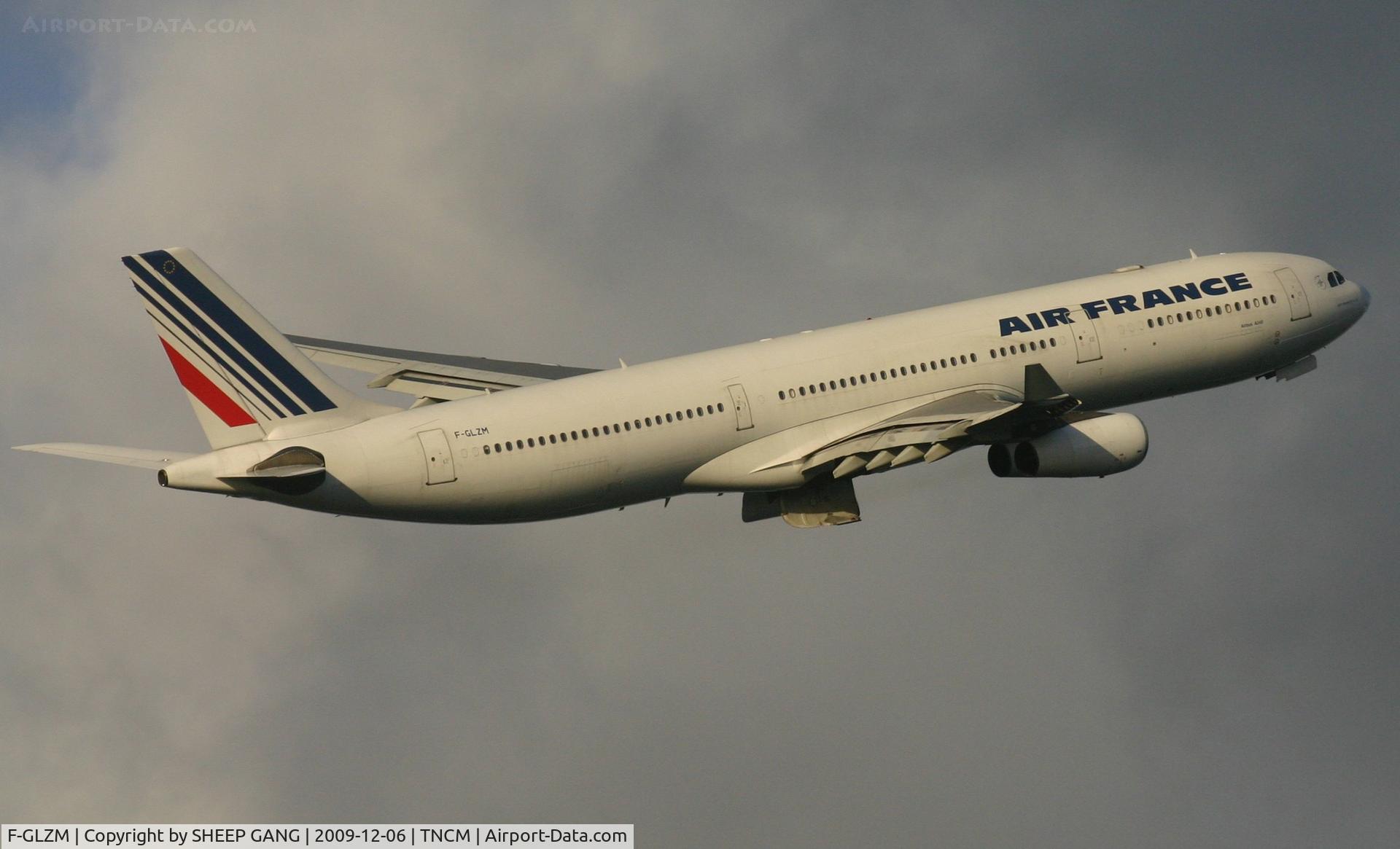 F-GLZM, 1998 Airbus A340-313X C/N 237, Airfrance departing St Maarten for france