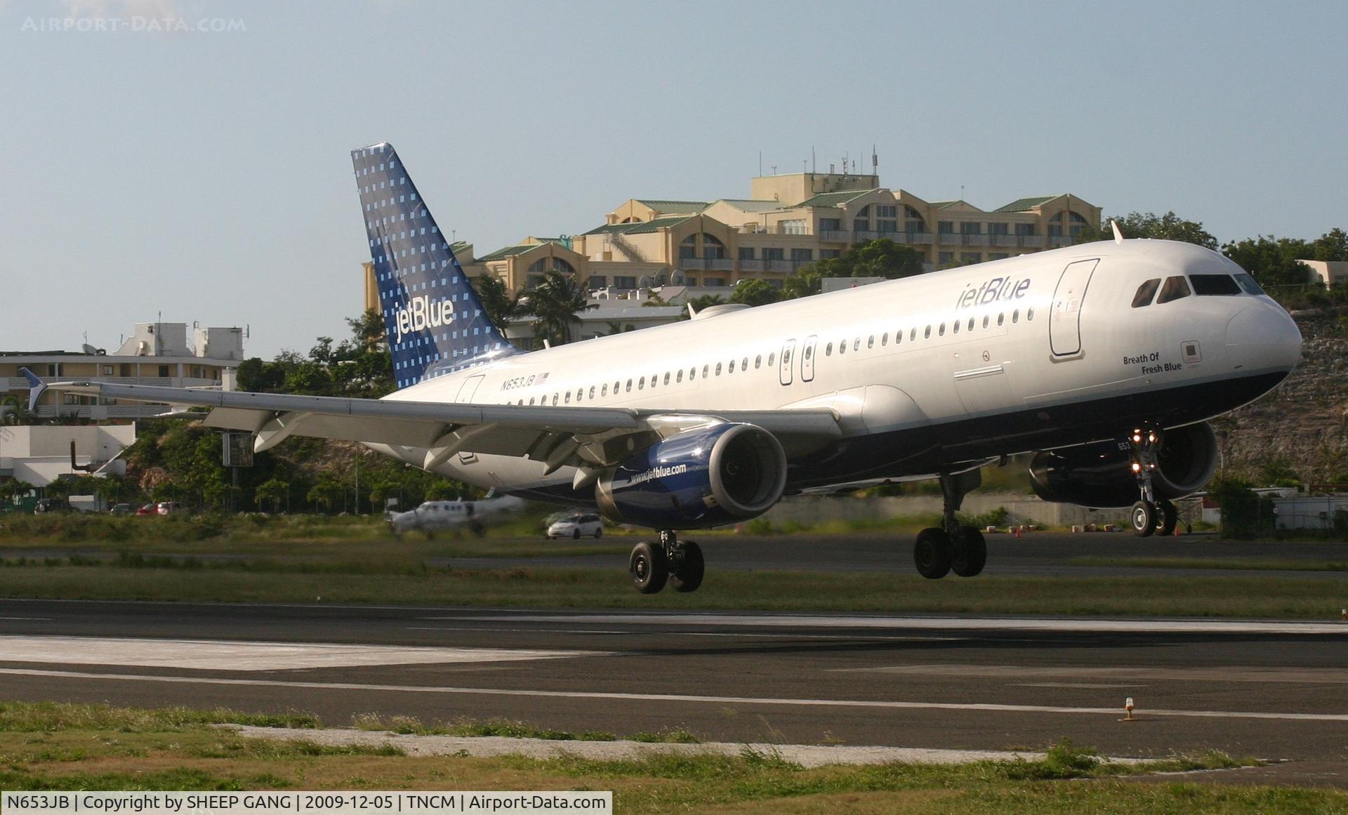 N653JB, 2007 Airbus A320-232 C/N 3039, Jet Blue landing at tncm