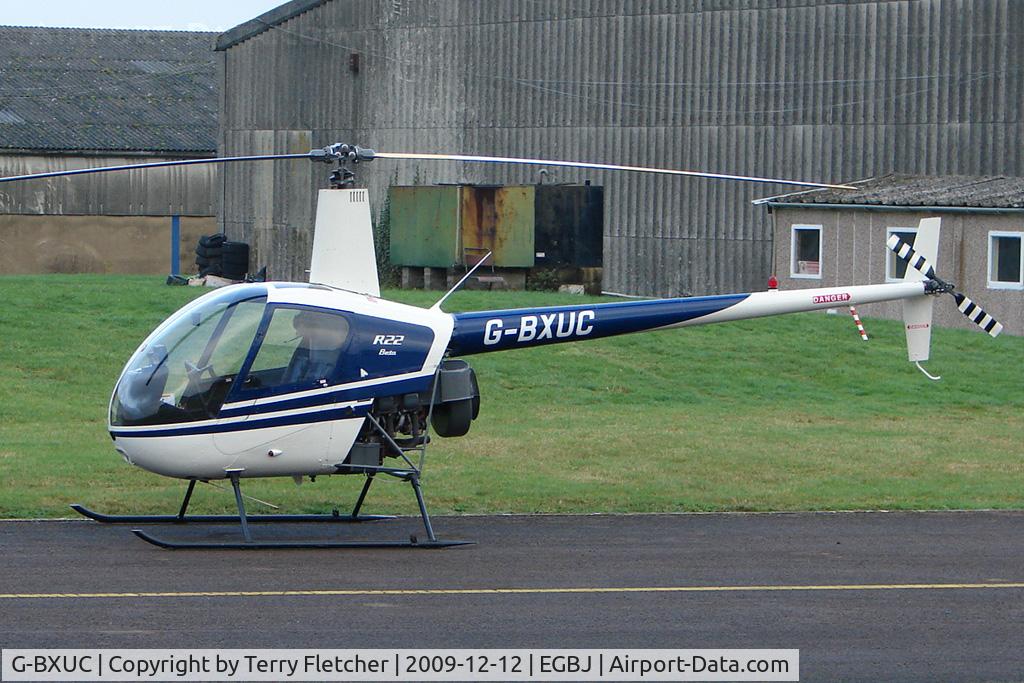 G-BXUC, 1988 Robinson R22 Beta C/N 0908, Robinson R22 at Staverton