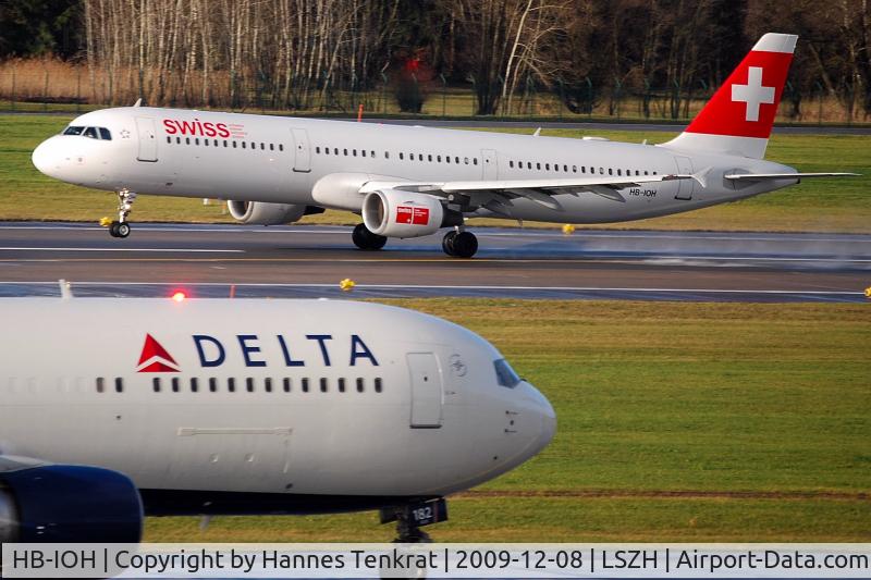 HB-IOH, 1997 Airbus A321-111 C/N 664, Delta Boeing 767-300 & Swiss Airbus A321