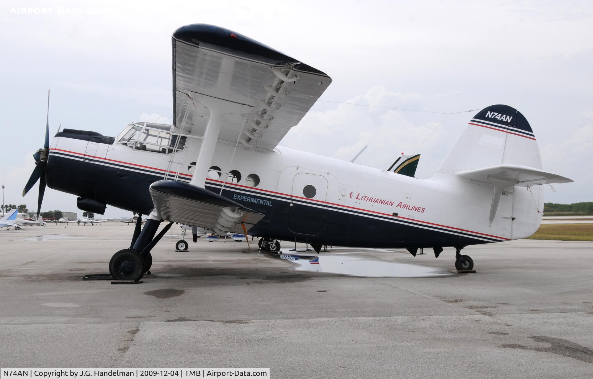 N74AN, 1982 Pzl-mielec AN-2 C/N 1G19534, port view of 74Alpha November