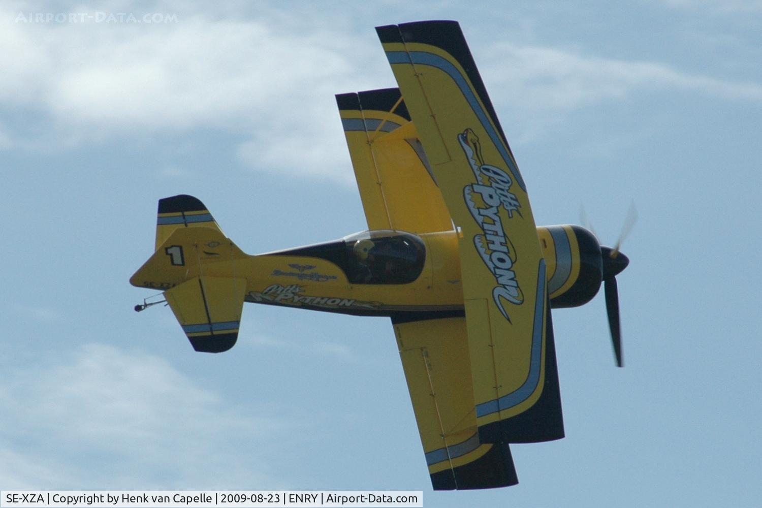 SE-XZA, 2006 Pitts 12S Python C/N 226-1313, Jacob Holländer displaying his Pitts 12S Python at Rygge air force base, Norway.