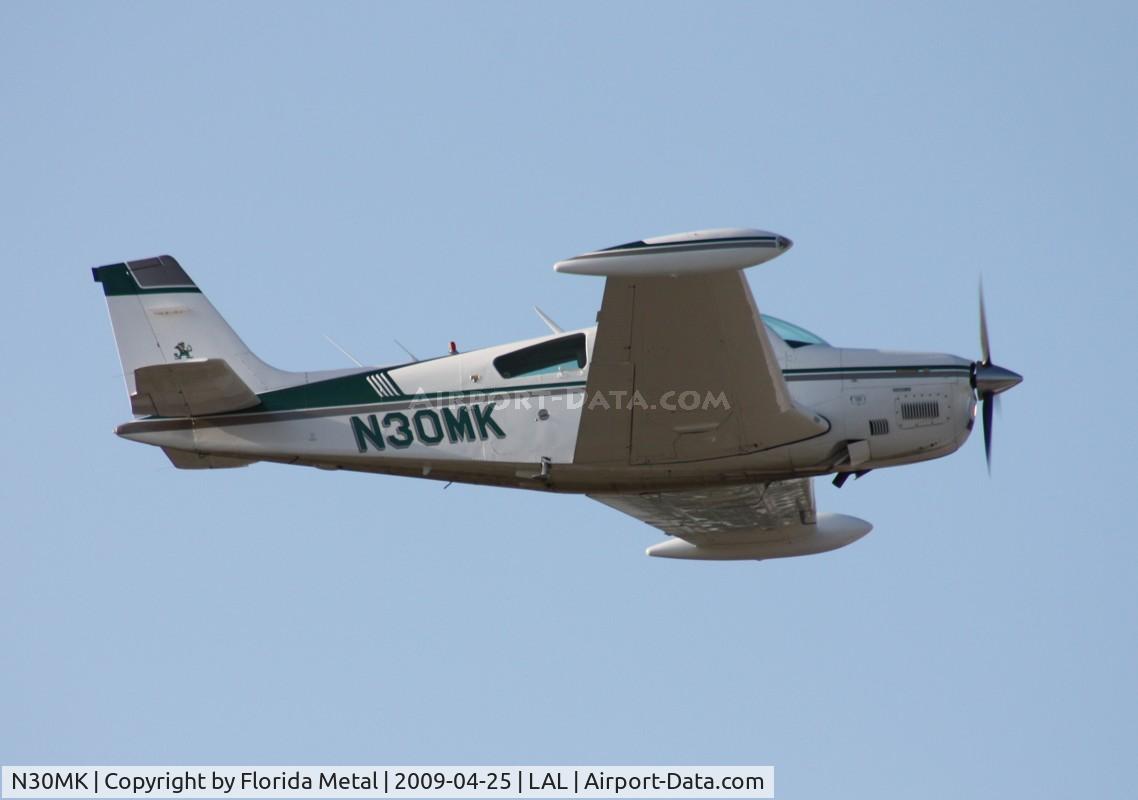 N30MK, 1981 Beech F33A Bonanza C/N CE-989, Beech F33A