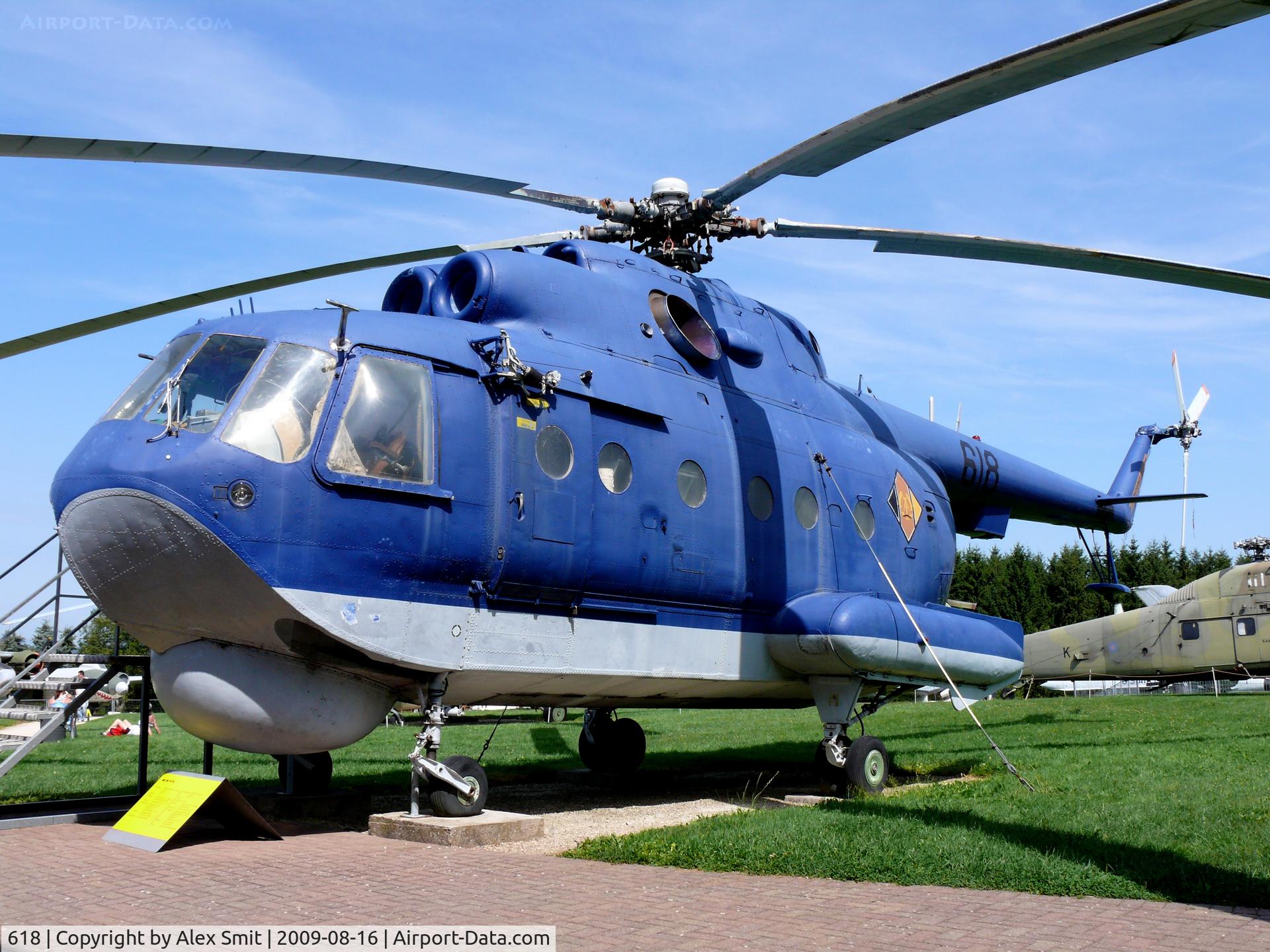 618, Mil Mi-14PL Haze C/N B4002, Mil Mi14PL Haze 618 East German Navy in the Hermerskeil Museum Flugausstellung Junior