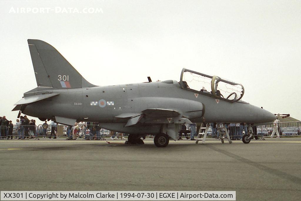 XX301, 1980 Hawker Siddeley Hawk T.1A C/N 134/312126, British Aerospace Hawk T1A. From RAF No 7 FTS/92(R) Sqn, Chivenor at RAF Leeming's Air Fair 94.