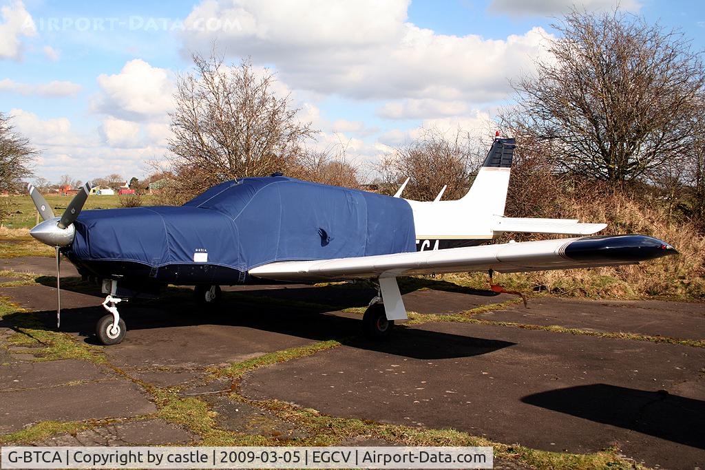G-BTCA, 1977 Piper PA-32R-300 Cherokee Lance C/N 32R-7780381, seen @ Sleap