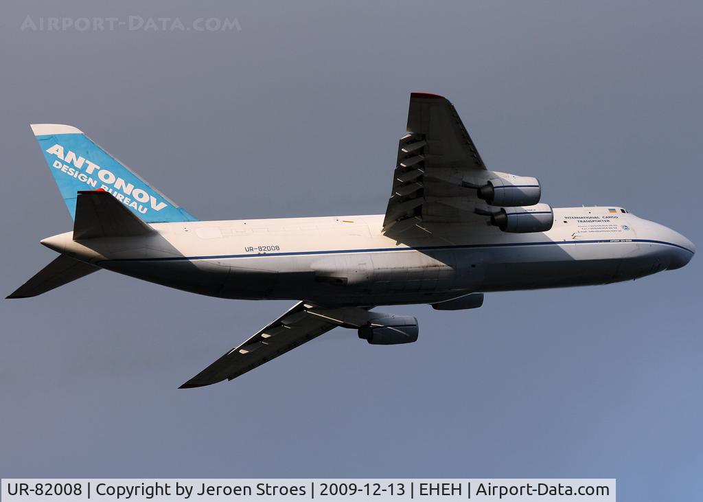 UR-82008, 1986 Antonov An-124-100M Ruslan C/N 19530501006, ,