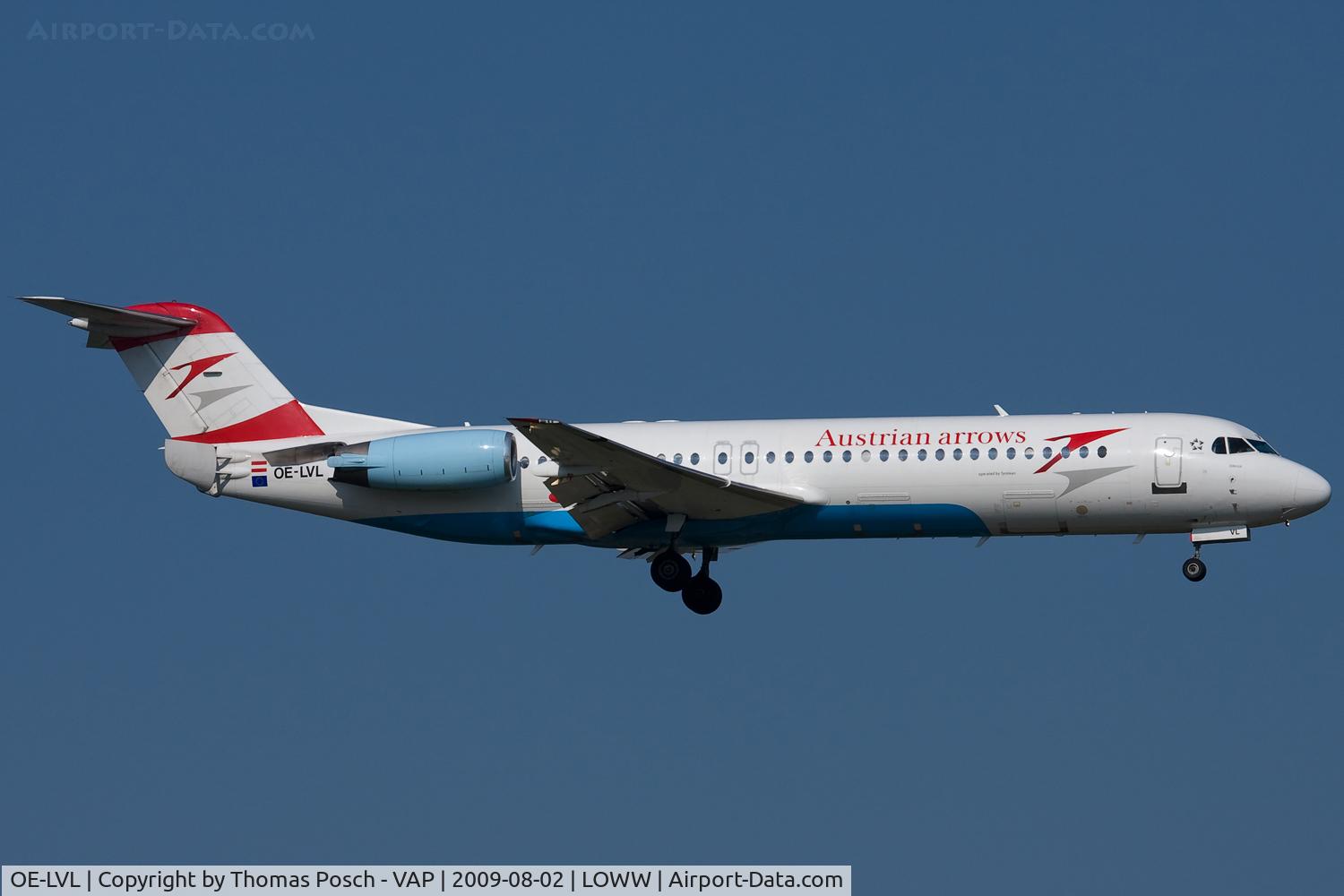 OE-LVL, 1992 Fokker 100 (F-28-0100) C/N 11404, Austrian Arrows