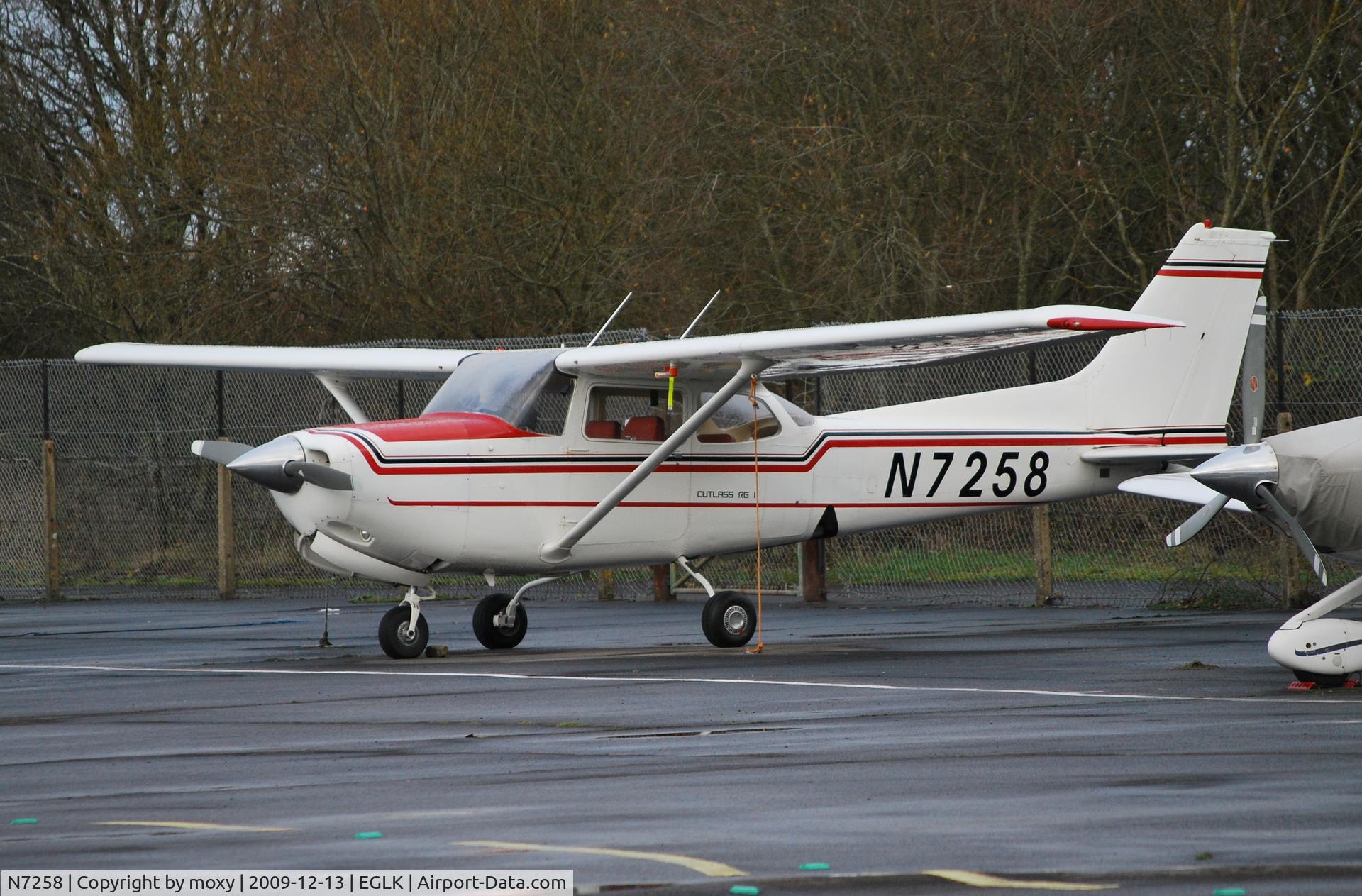 N7258, 1980 Cessna 172RG Cutlass RG C/N 172RG-0508, Cessna 172RG at Blackbushe