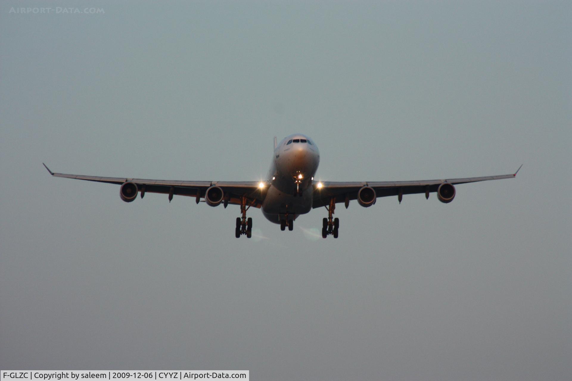 F-GLZC, 1993 Airbus A340-312 C/N 029, Air France on final approach to R23